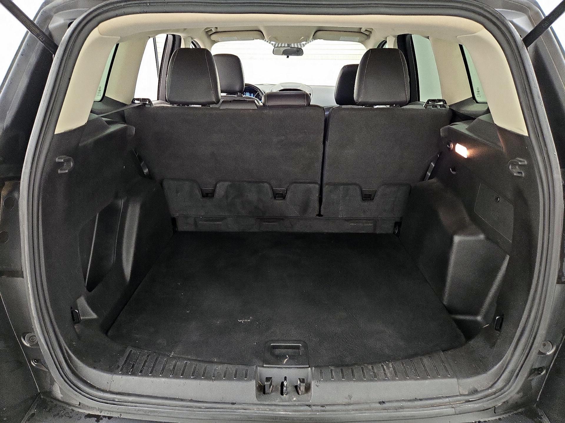 Thumbnail: 2019 Ford Escape - 20