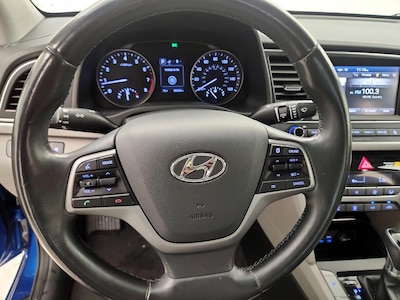 Steering Wheel & Instrument Cluster (On)