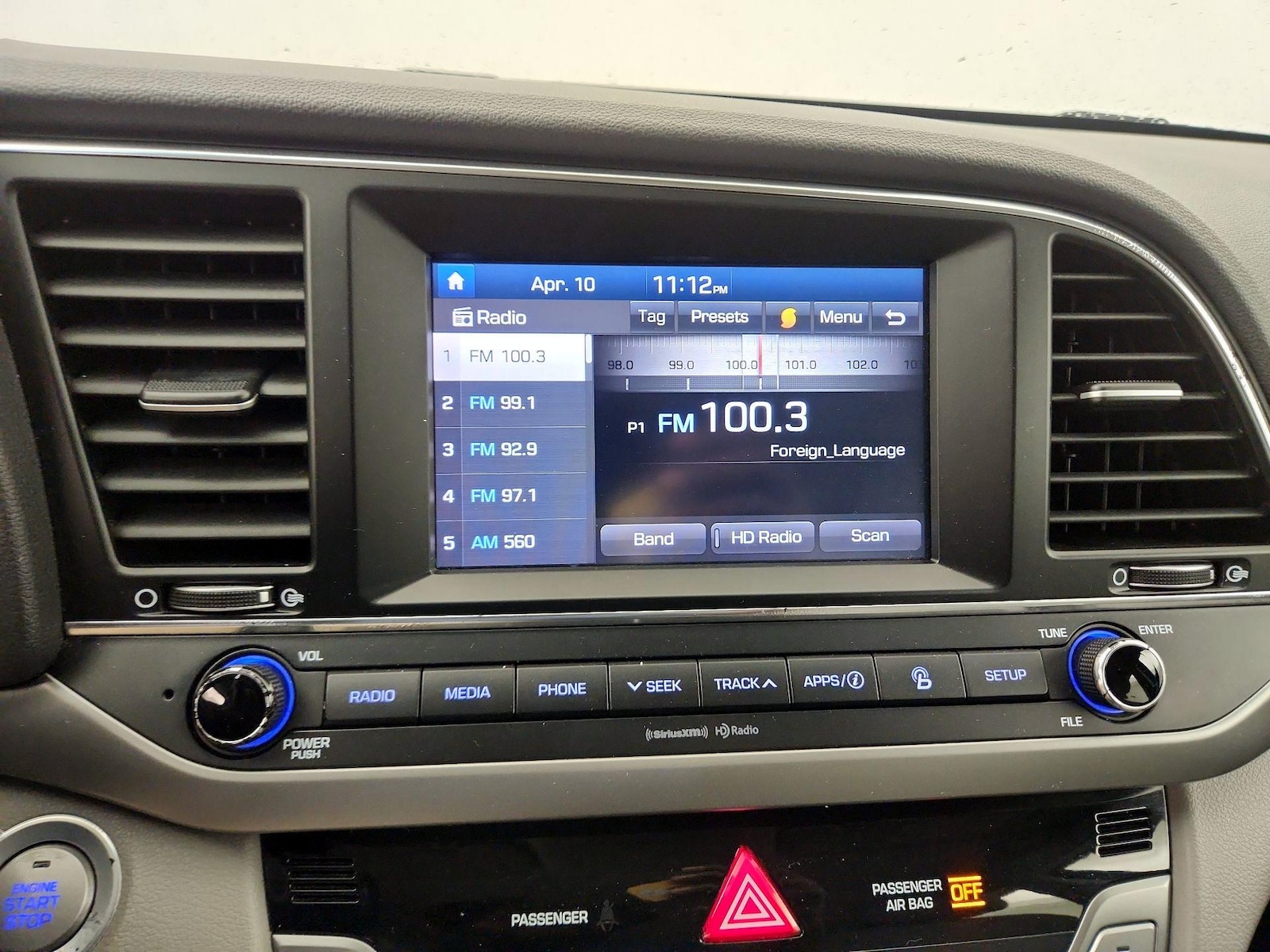 2017 Hyundai Elantra Limited - Photo 16
