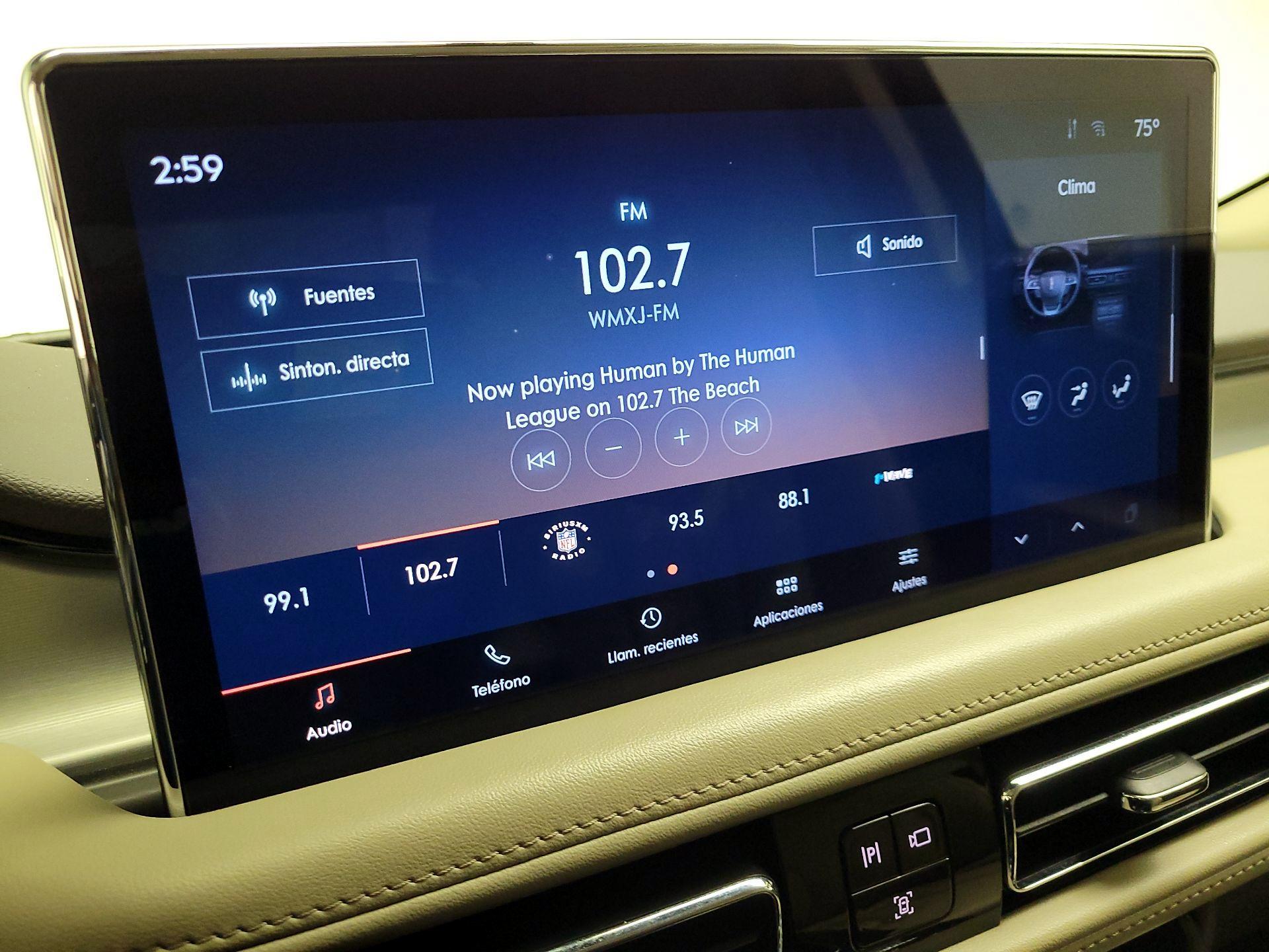 Thumbnail: 2023 Lincoln Nautilus - 15