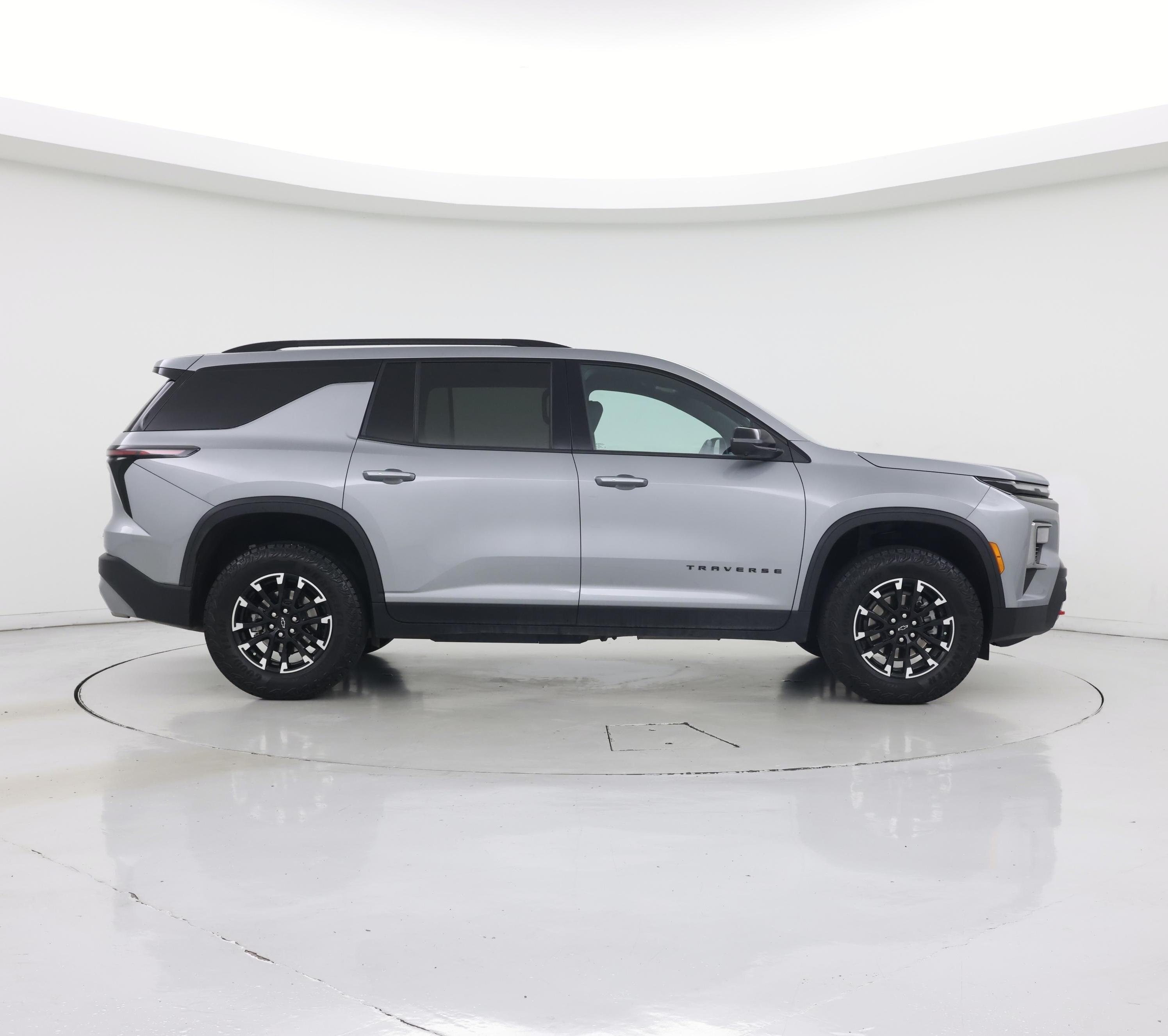 Thumbnail: 2024 Chevrolet Traverse - 7