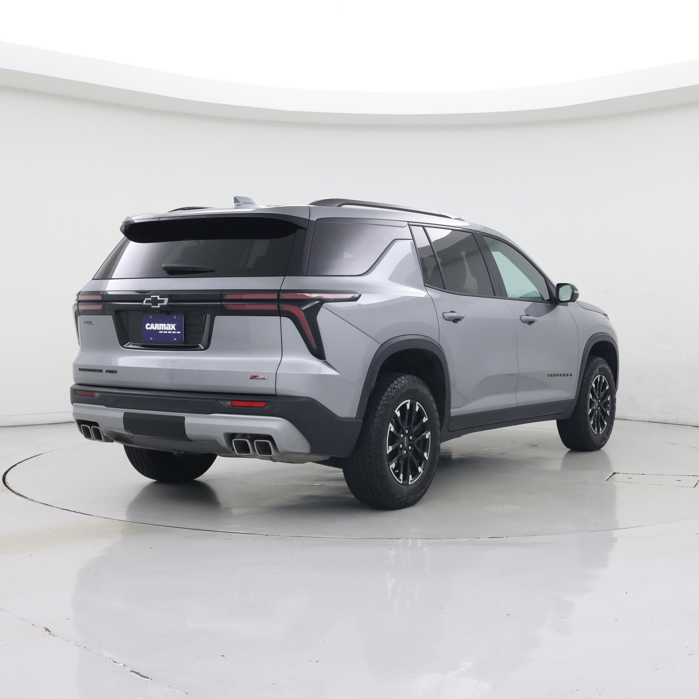 Thumbnail: 2024 Chevrolet Traverse - 8
