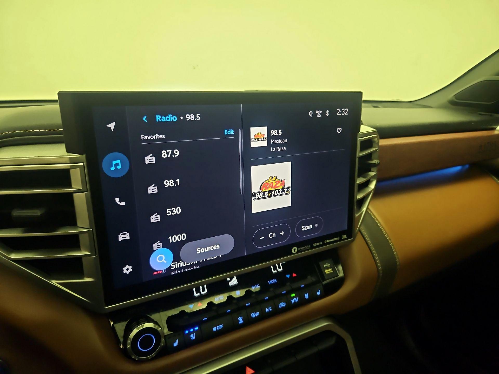 Thumbnail: 2024 Toyota Tundra - 15