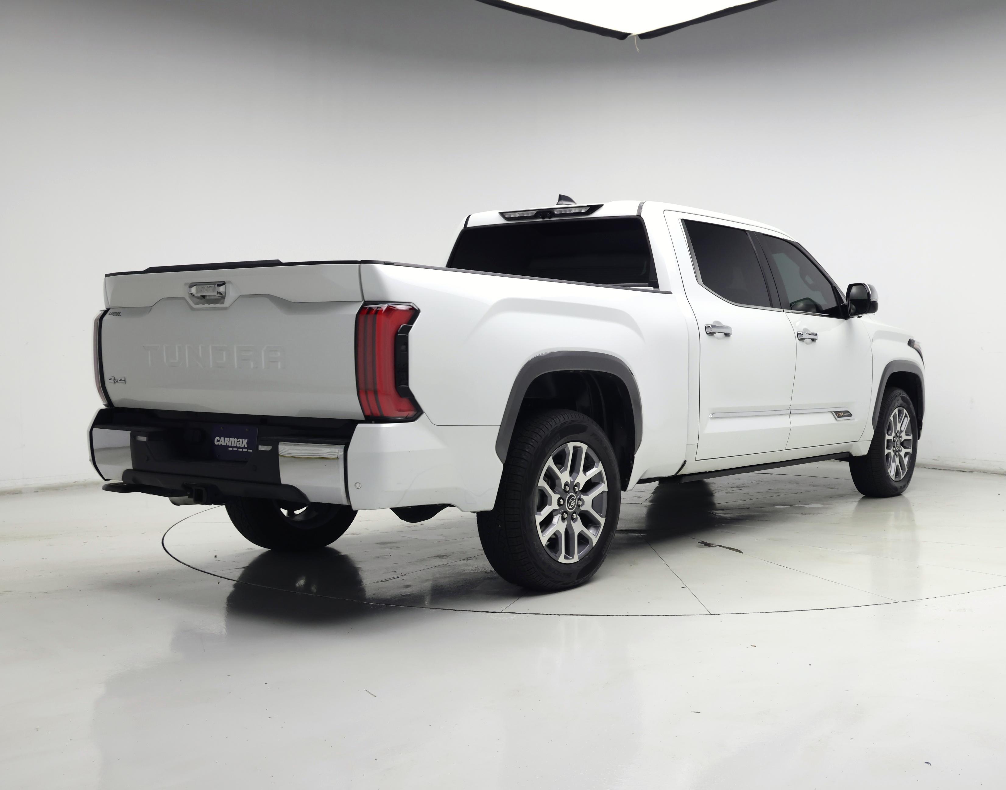 Thumbnail: 2024 Toyota Tundra - 8