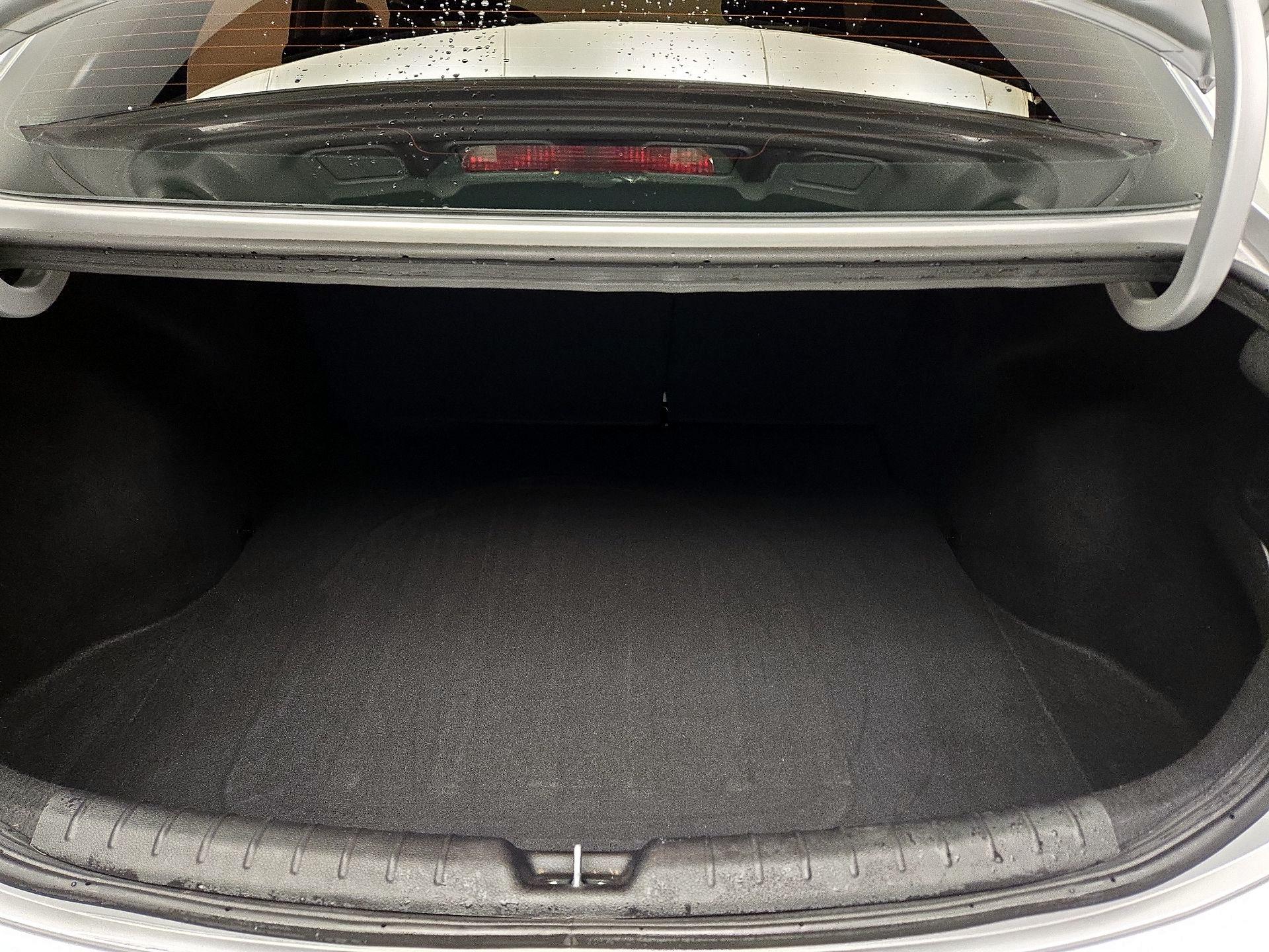 Thumbnail: 2023 Kia Rio - 19