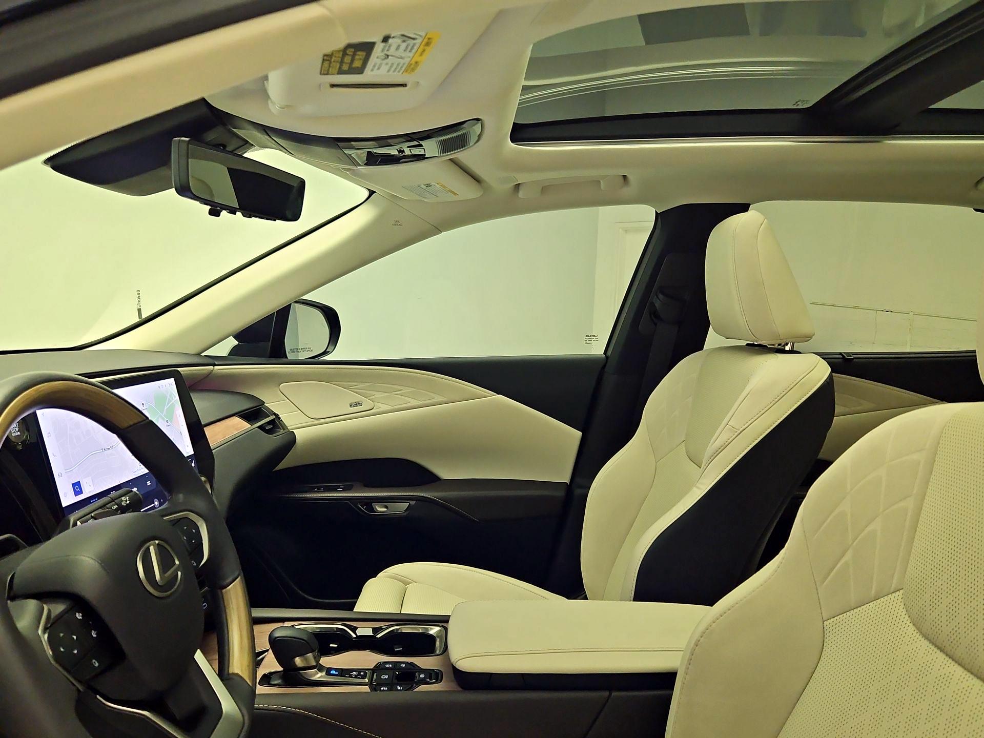 Thumbnail: 2023 Lexus RX - 20