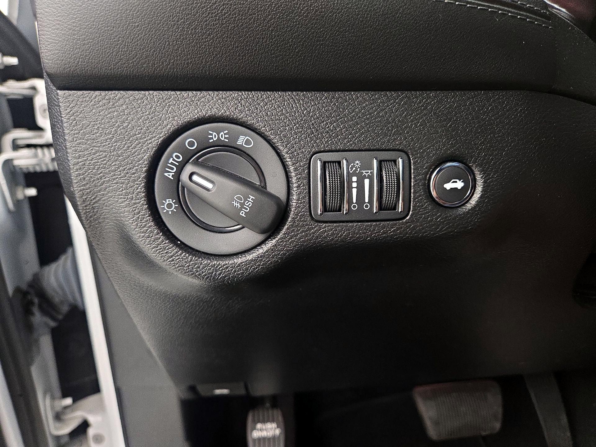 Thumbnail: 2021 Dodge Challenger - 13