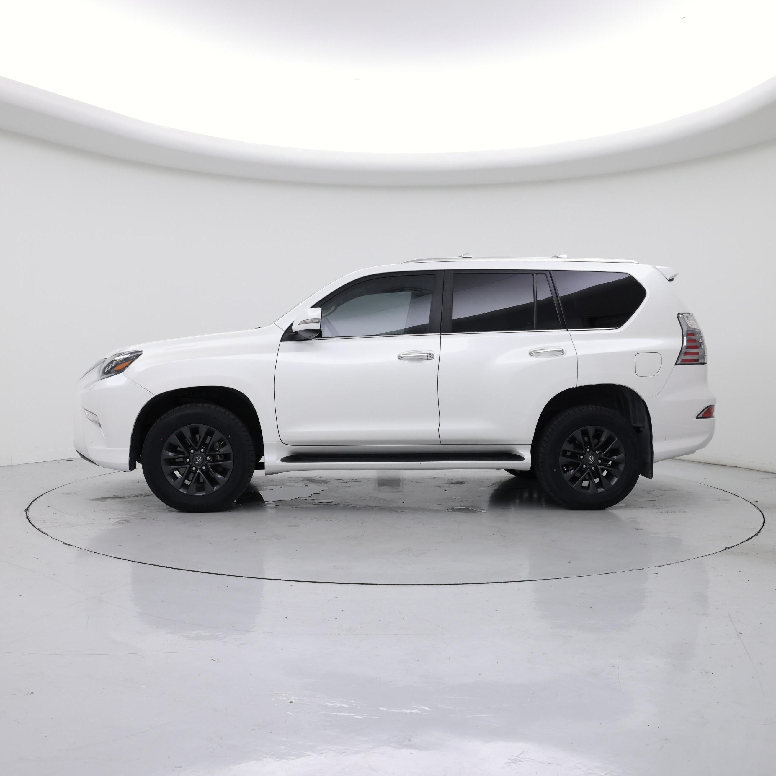 Thumbnail: 2023 Lexus GX - 3