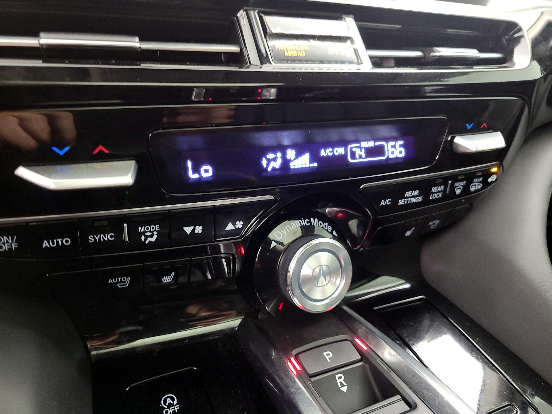 Thumbnail: 2025 Acura MDX - 17