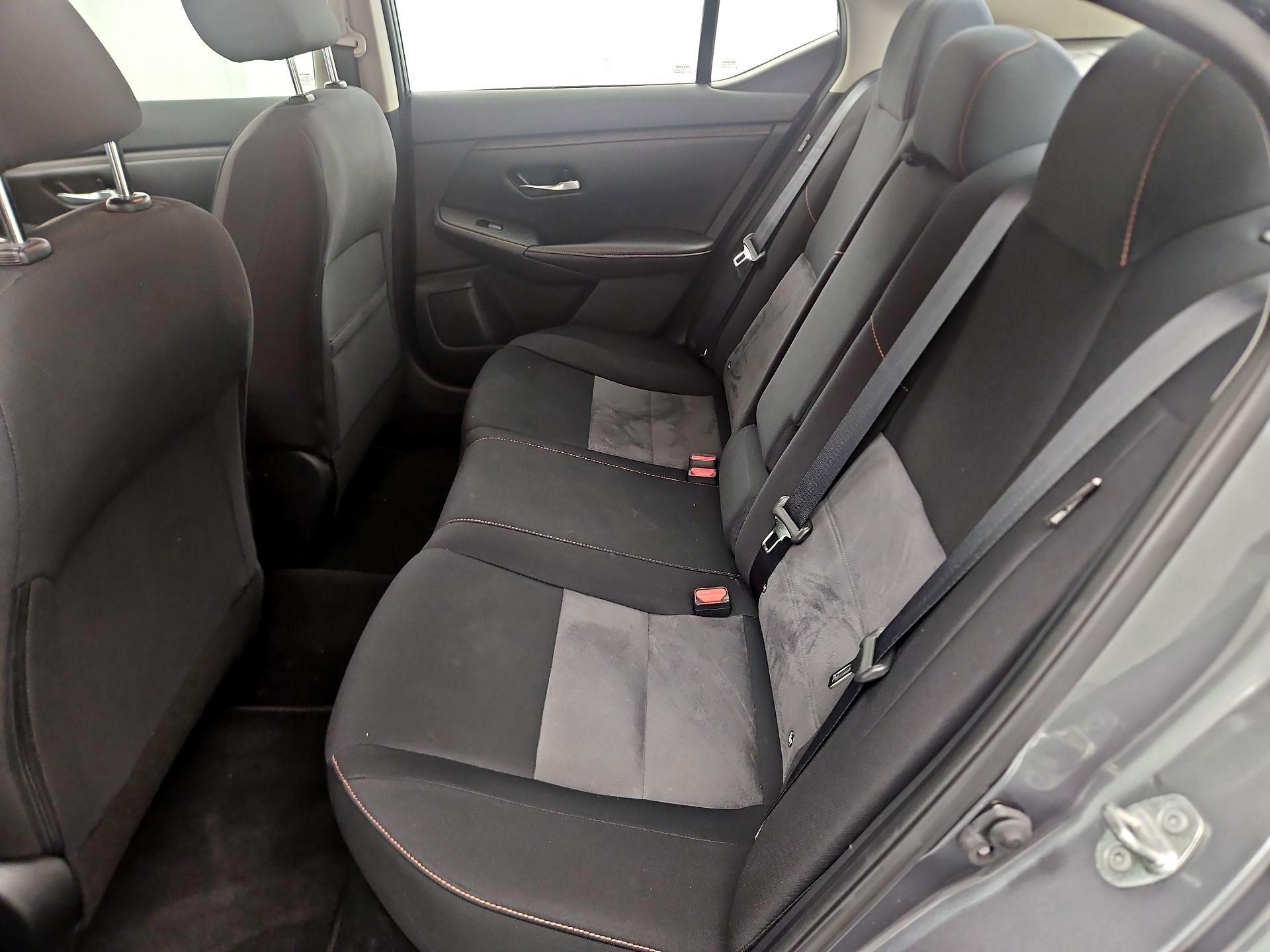 Thumbnail: 2021 Nissan Sentra - 19