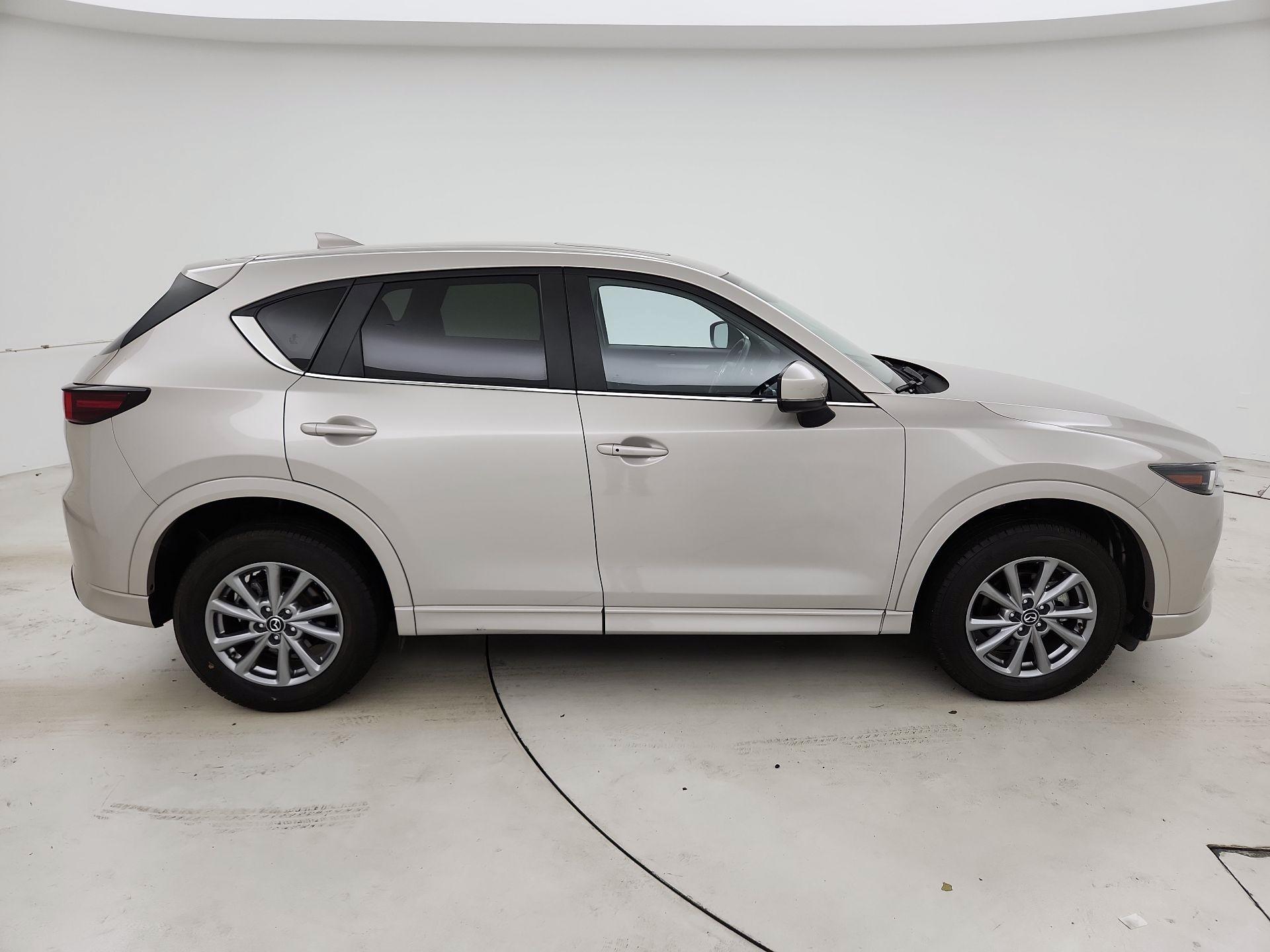 Thumbnail: 2025 Mazda CX-5 - 4