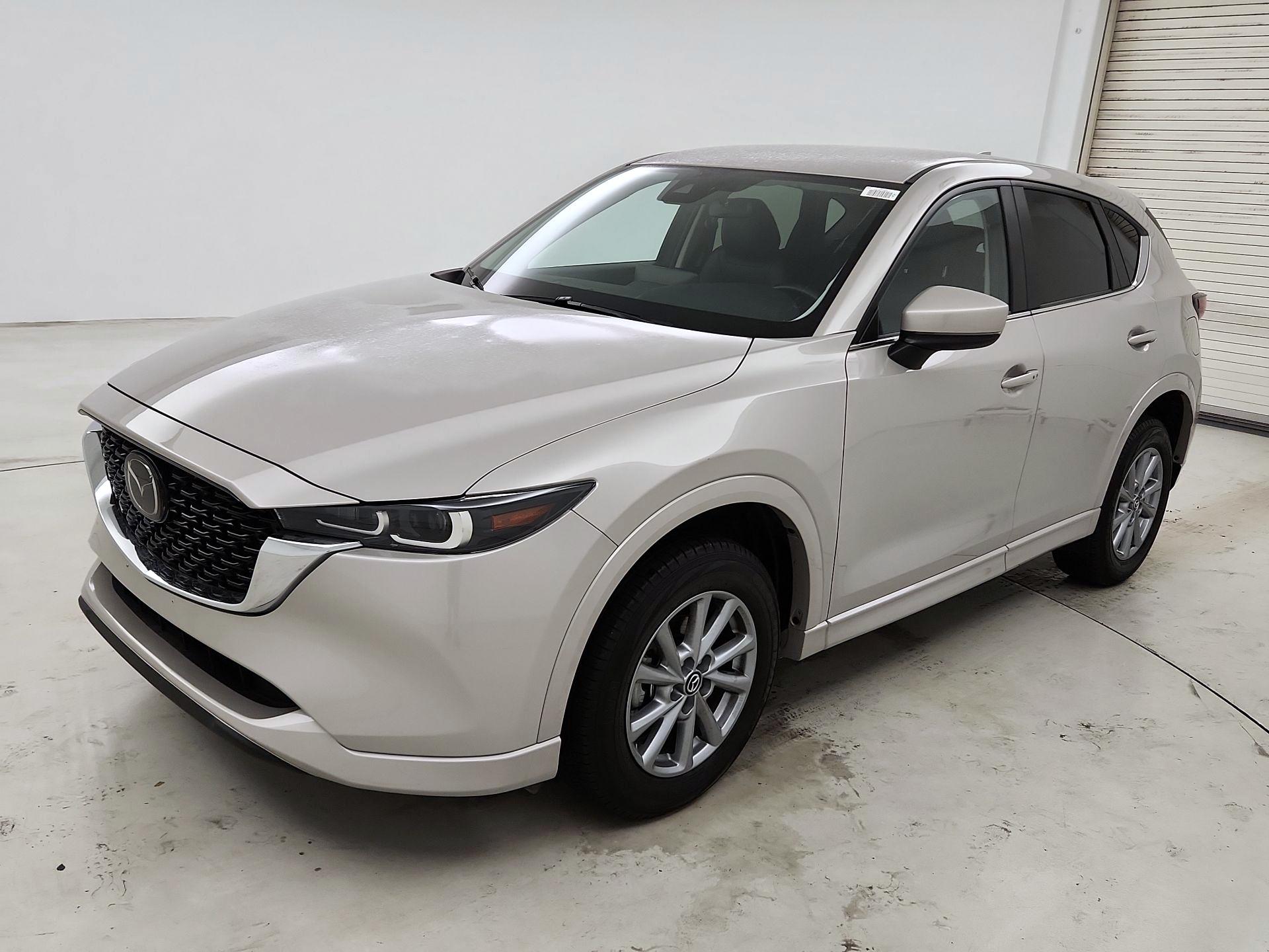 Thumbnail: 2025 Mazda CX-5 - 3