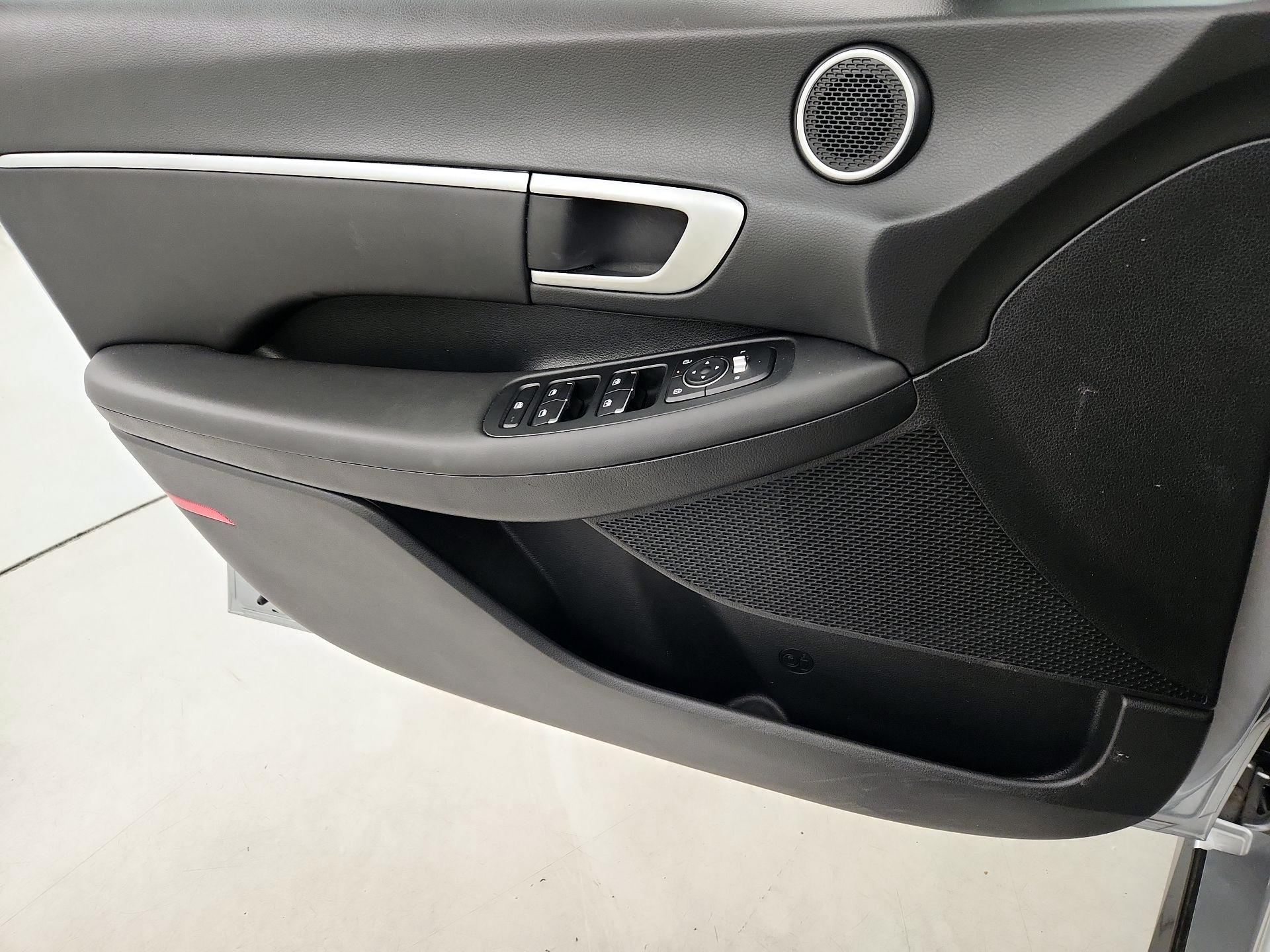 Thumbnail: 2025 Hyundai Sonata - 12