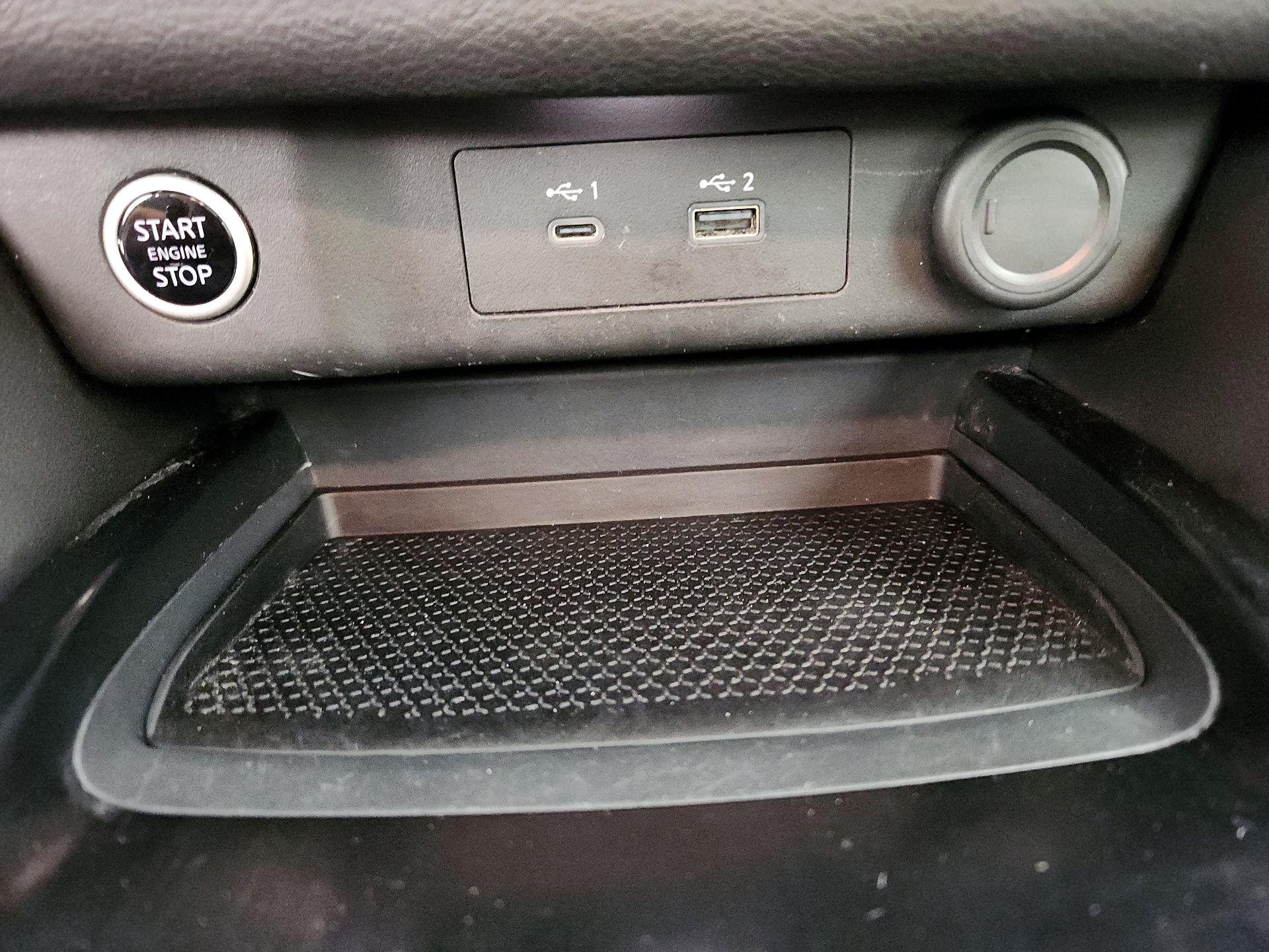 Thumbnail: 2021 Nissan Rogue - 18