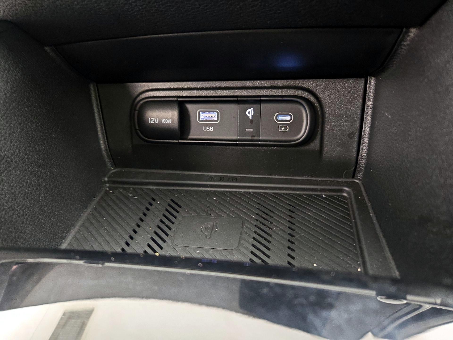 Thumbnail: 2025 Kia Sportage - 19