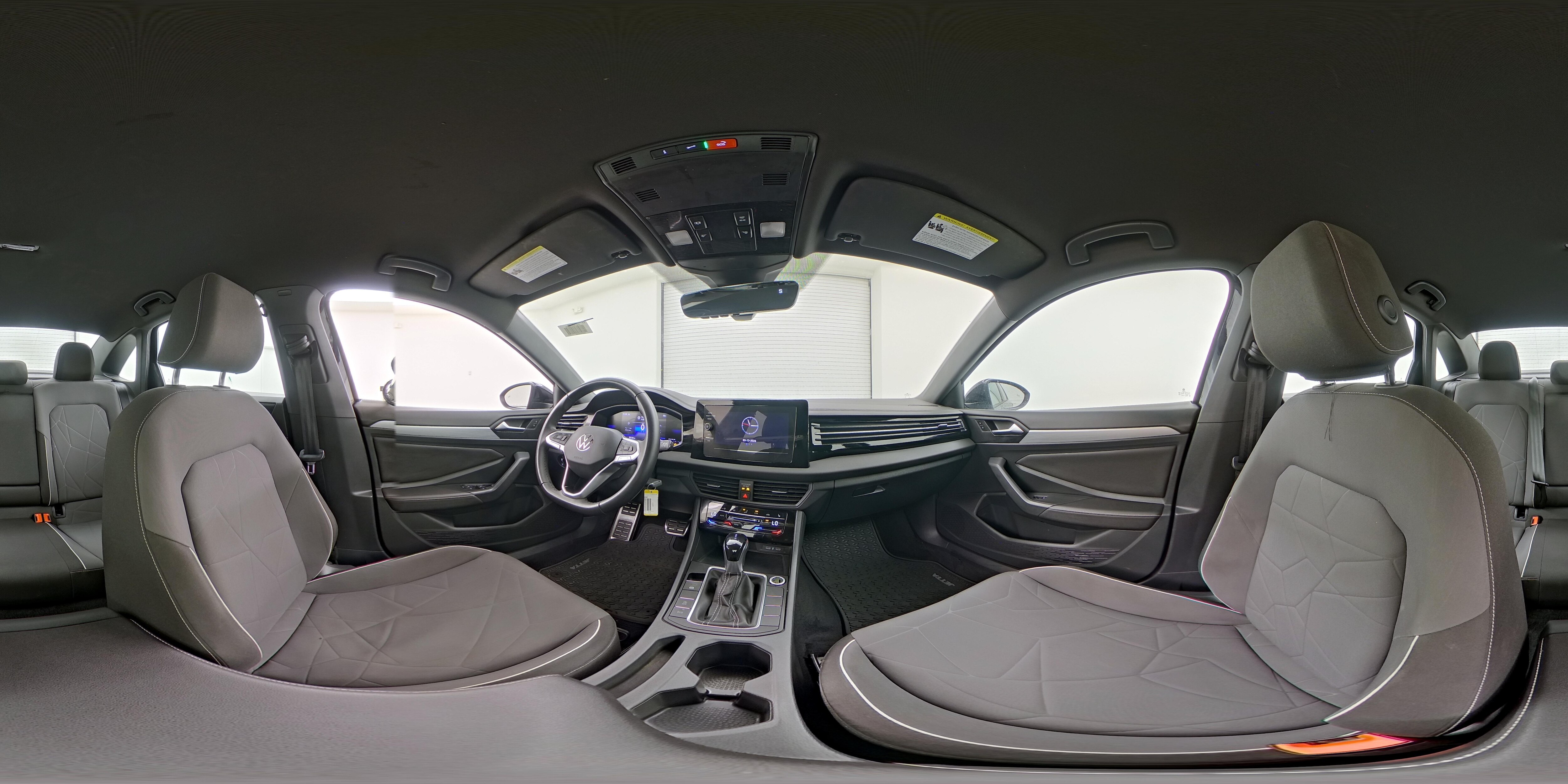2025 Volkswagen Jetta Sport - Photo 24