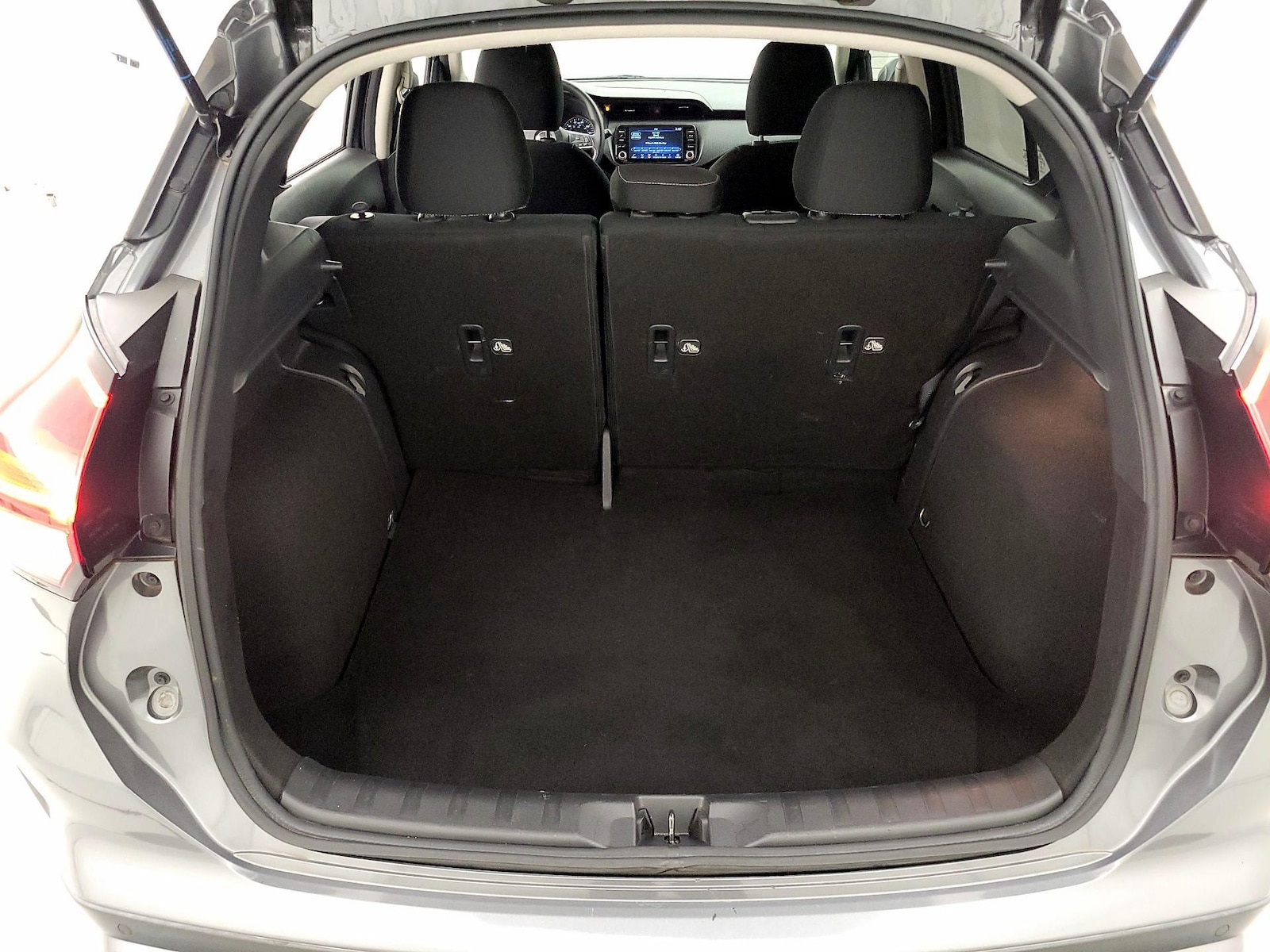 2021 Nissan Kicks SV - Photo 20