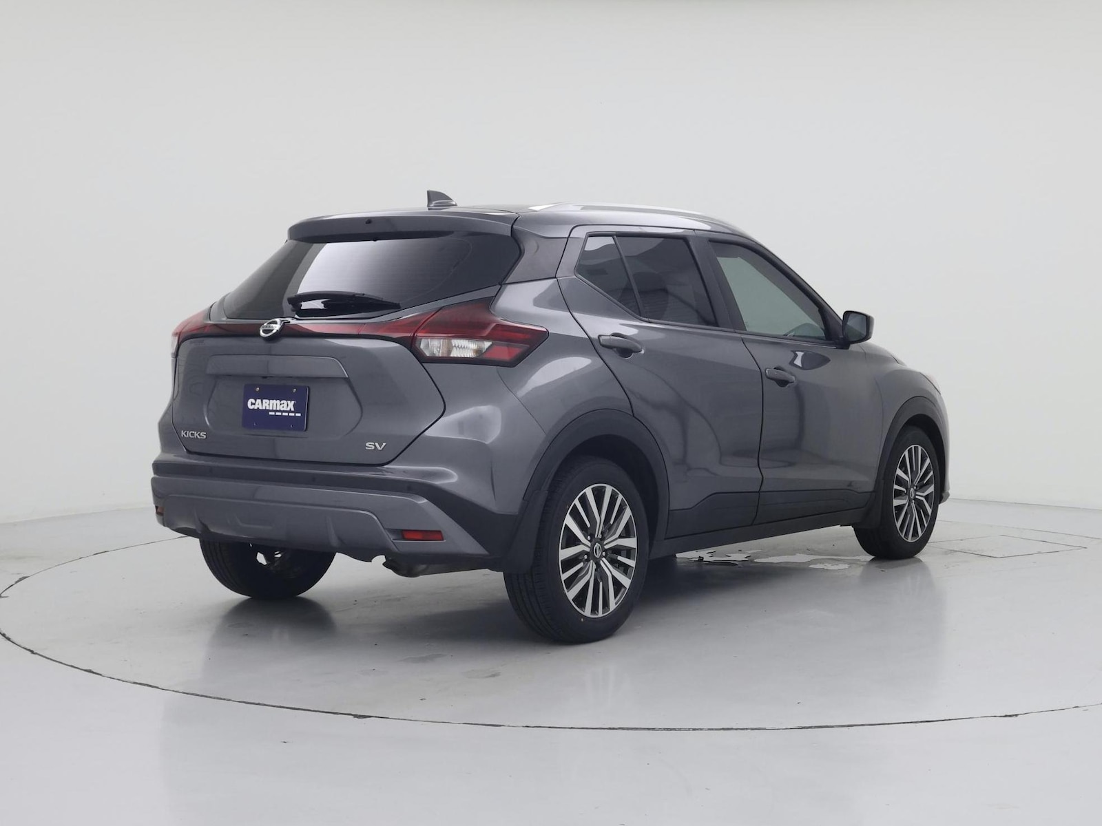 2021 Nissan Kicks SV - Photo 9