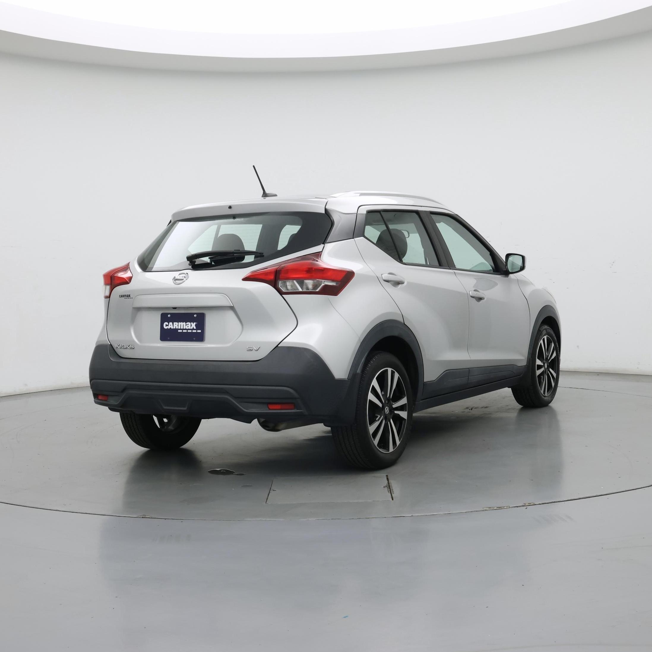 Thumbnail: 2019 Nissan Kicks - 8