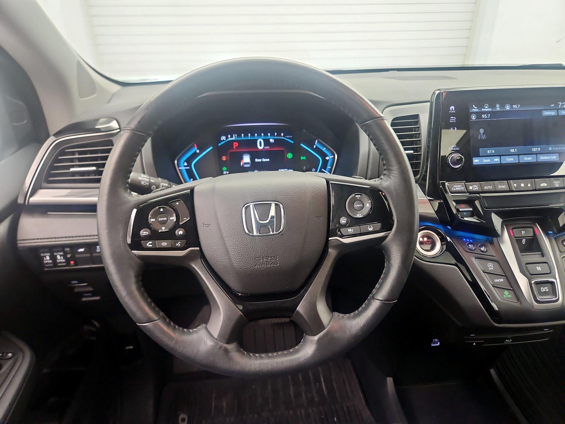 Thumbnail: 2023 Honda Odyssey - 10