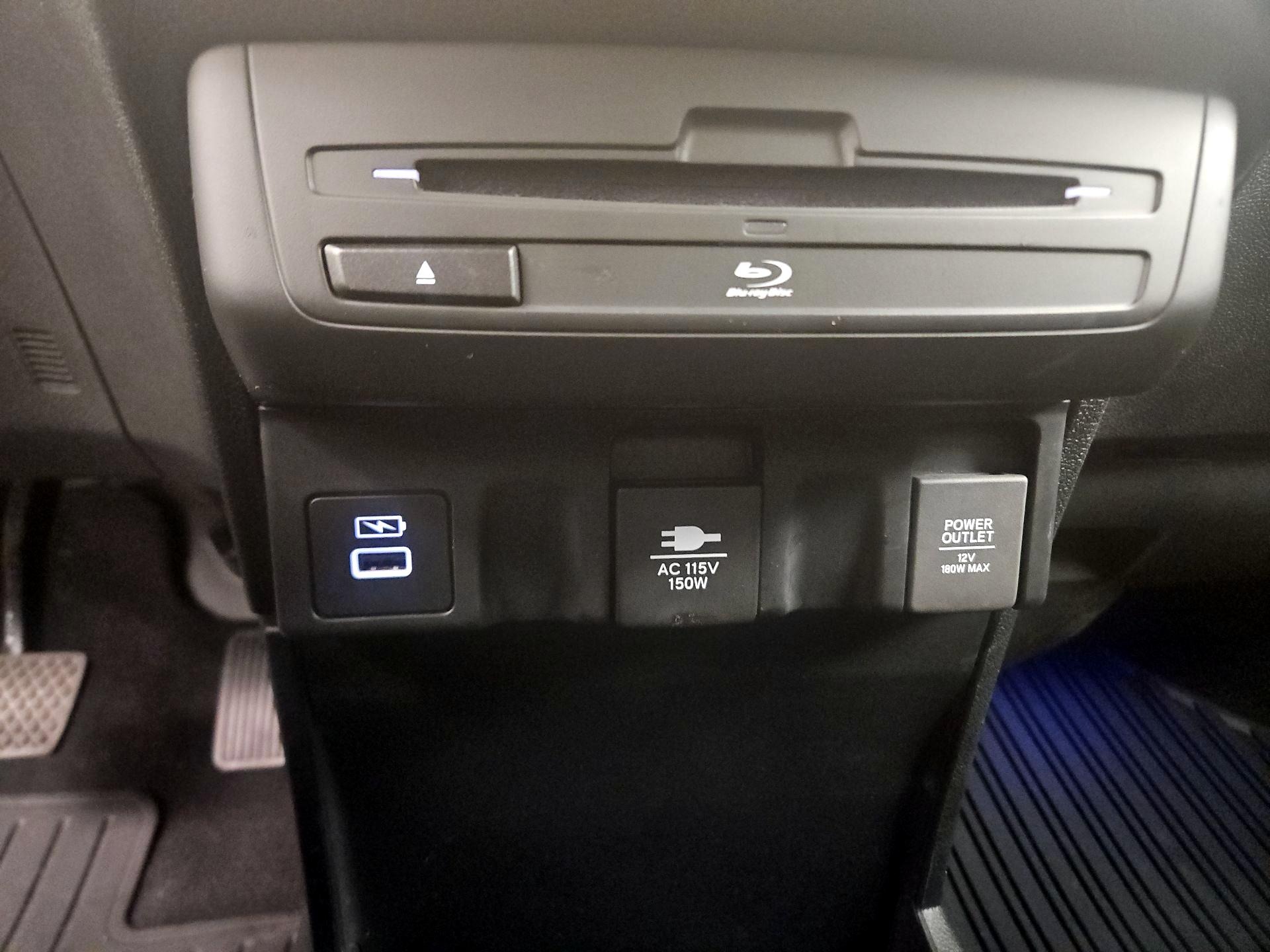 Thumbnail: 2023 Honda Odyssey - 17