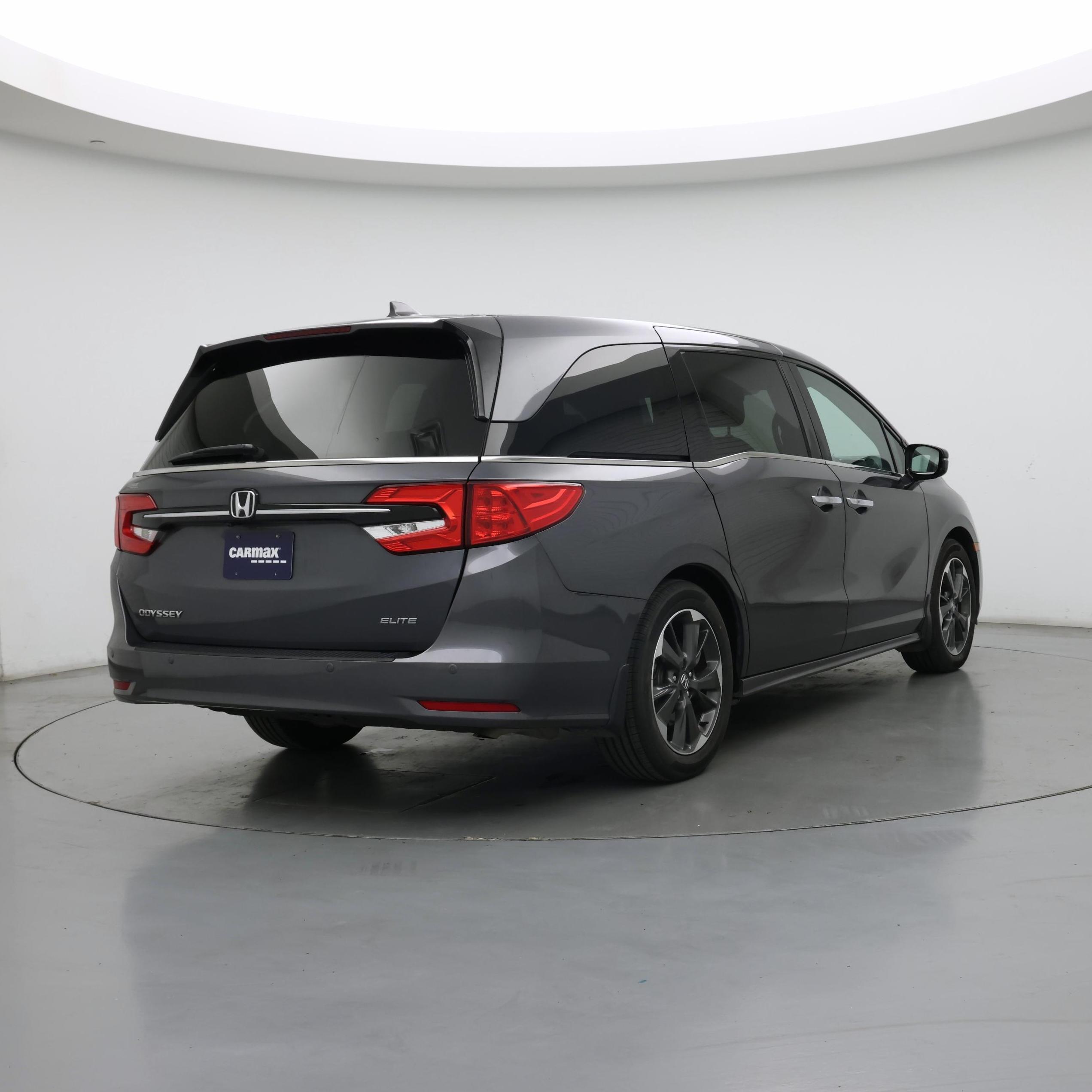 Thumbnail: 2023 Honda Odyssey - 8