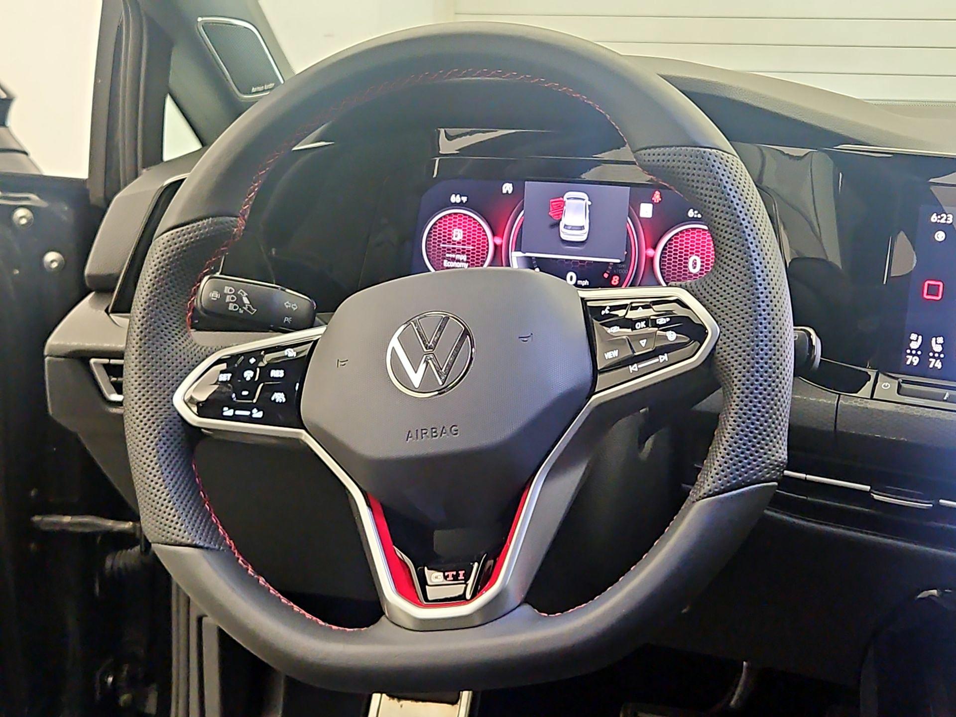 Thumbnail: 2024 Volkswagen Golf - 10