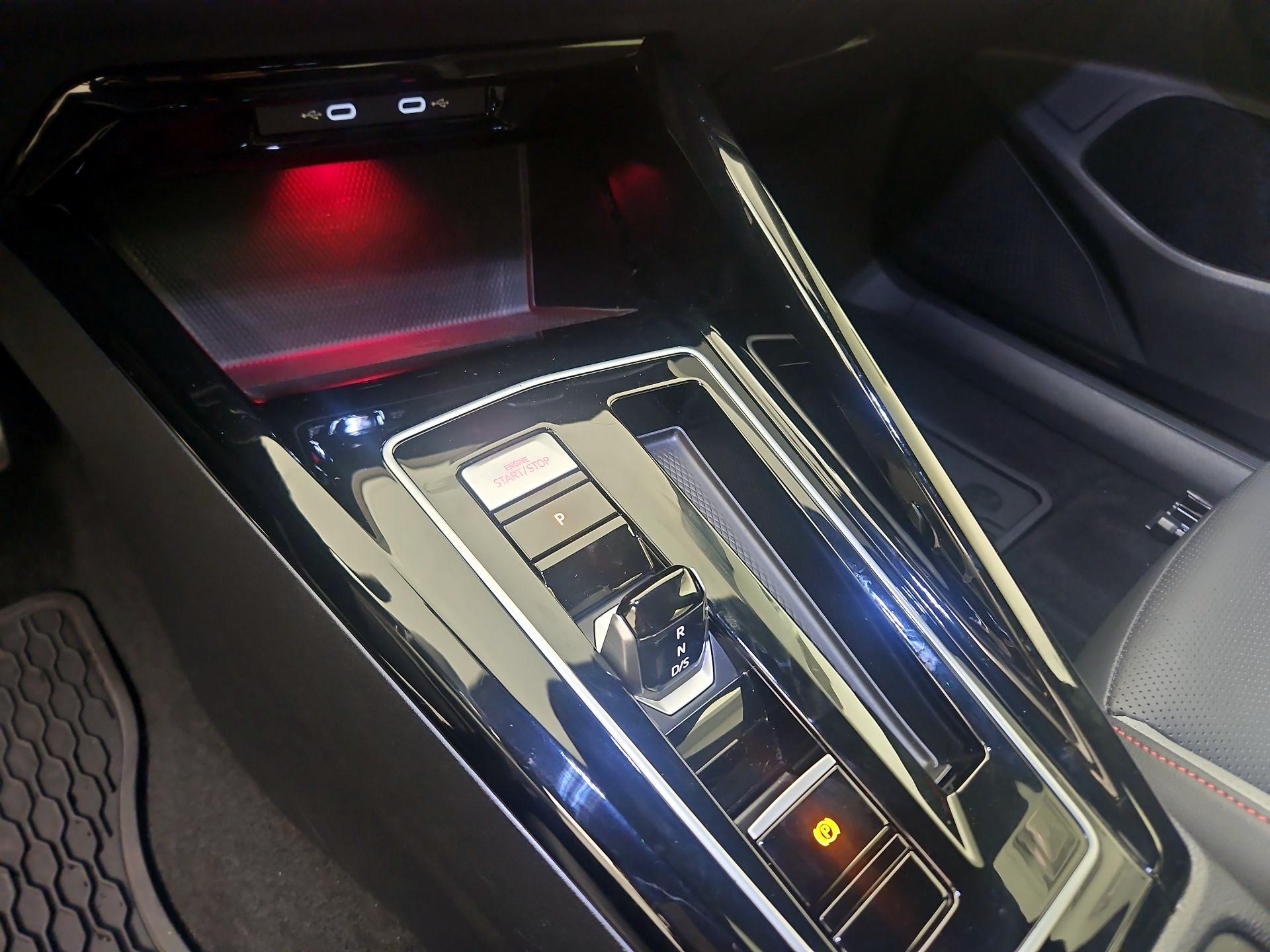 Thumbnail: 2024 Volkswagen Golf - 15