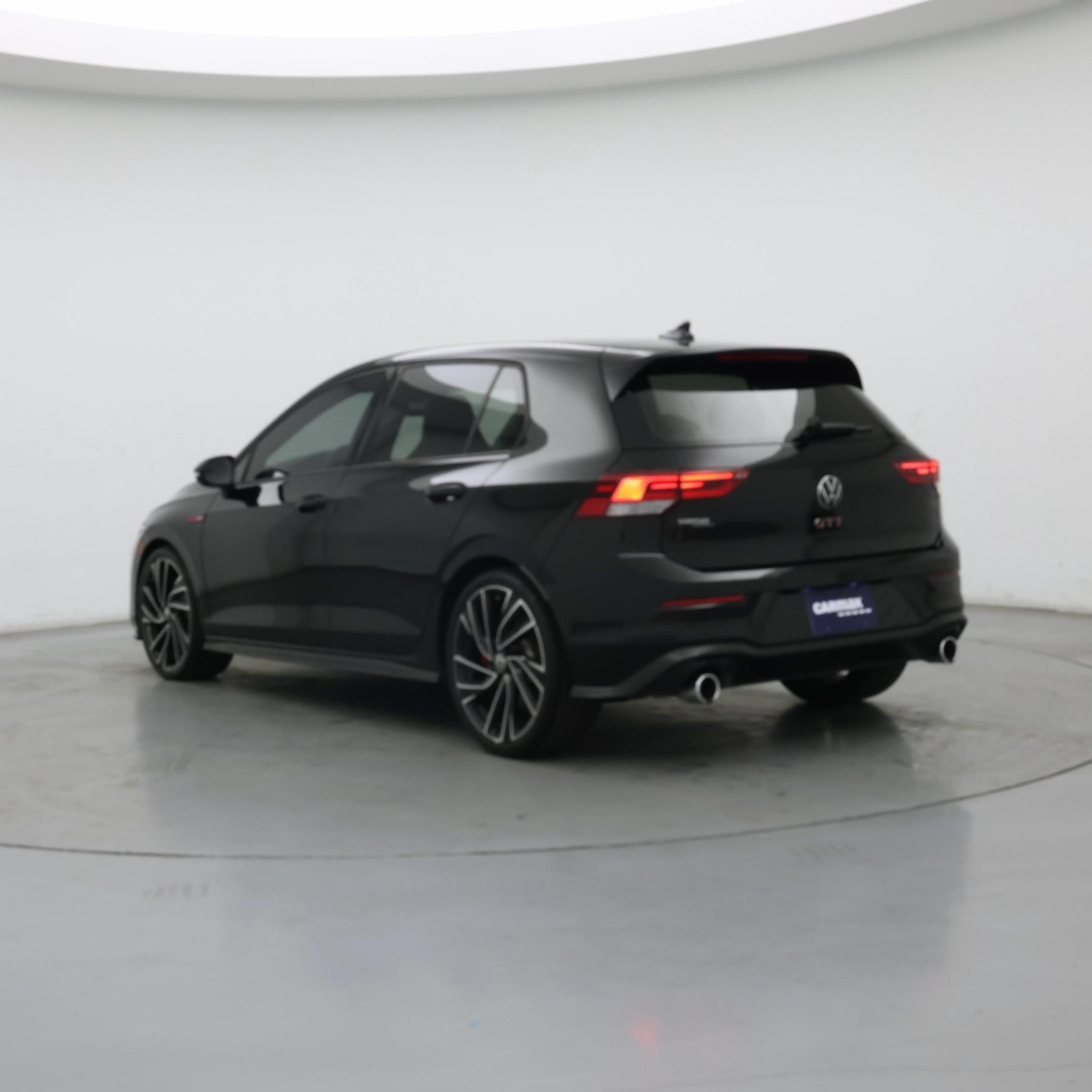 Thumbnail: 2024 Volkswagen Golf - 2