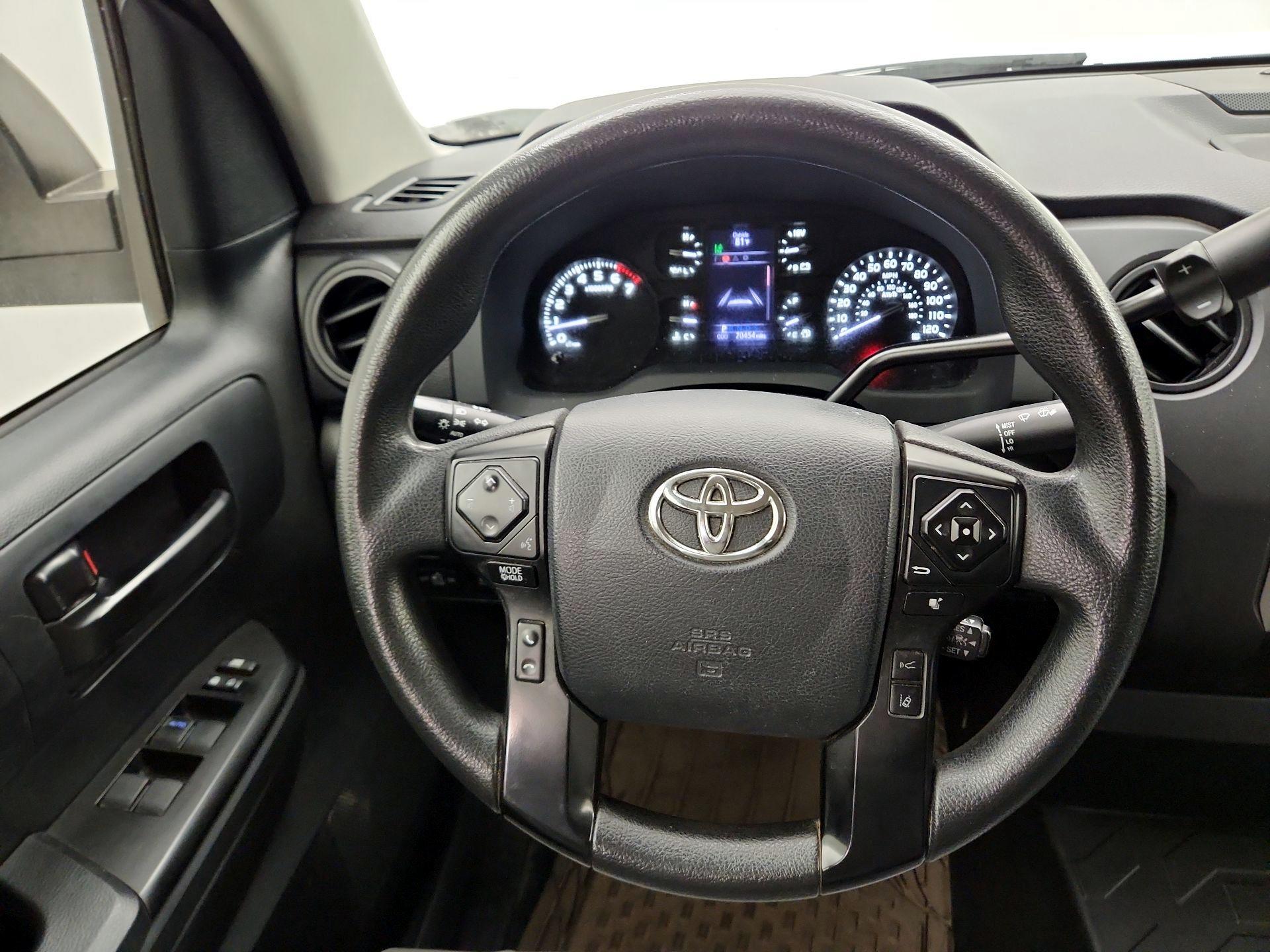 Thumbnail: 2019 Toyota Tundra - 10