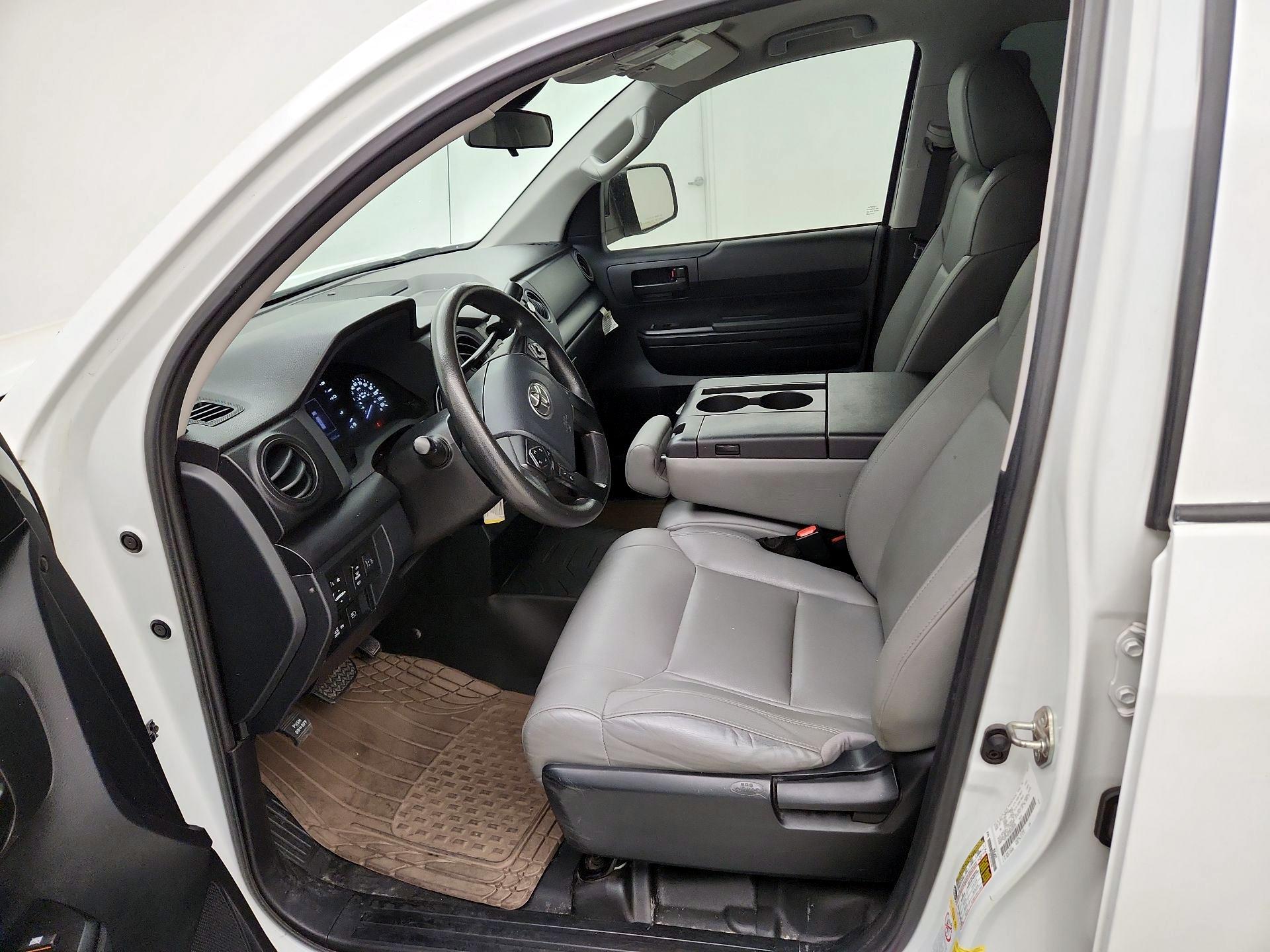 Thumbnail: 2019 Toyota Tundra - 11