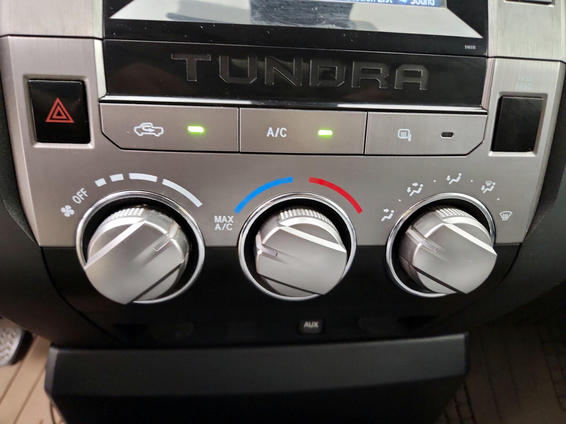 Thumbnail: 2019 Toyota Tundra - 16