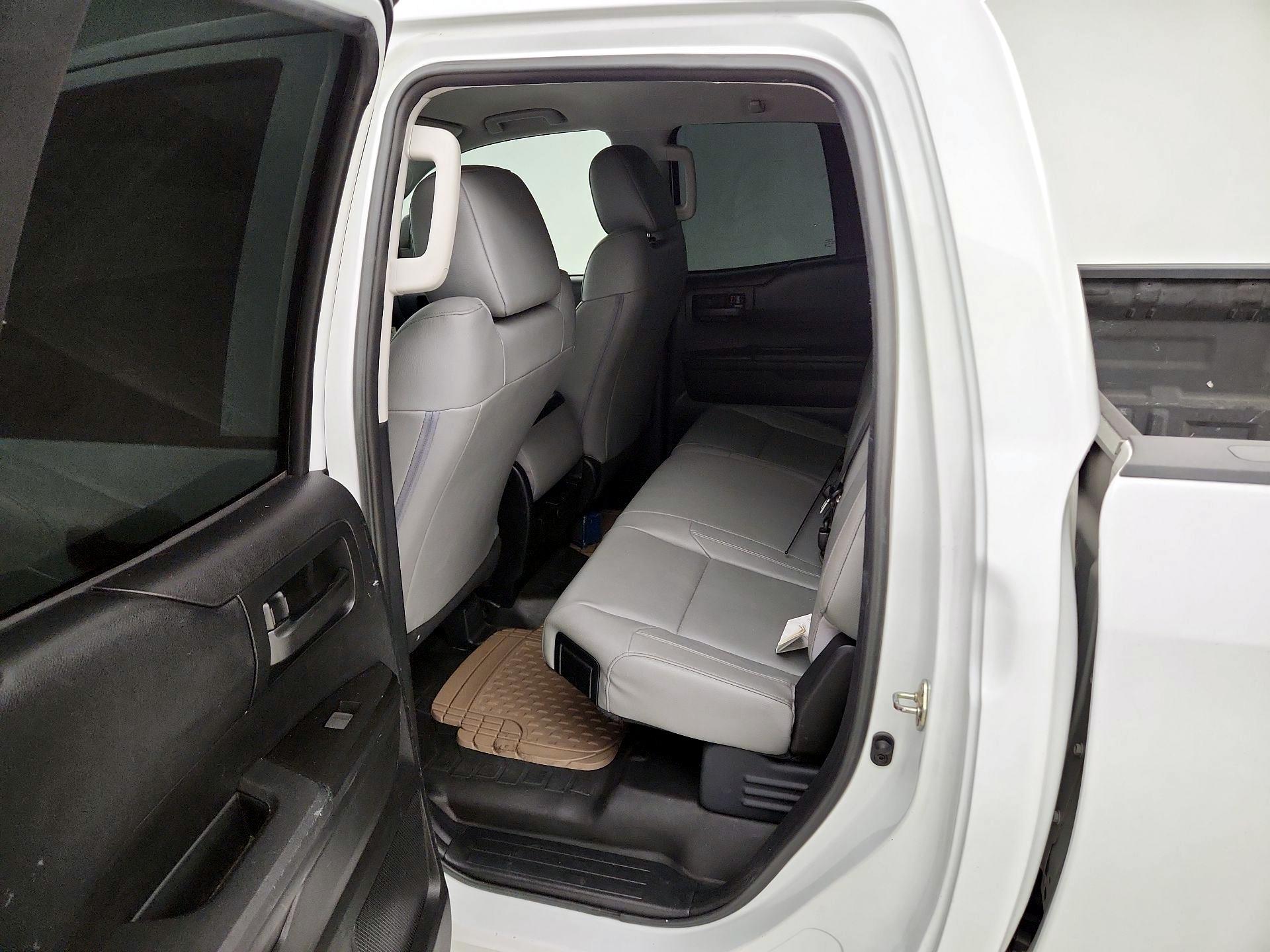 Thumbnail: 2019 Toyota Tundra - 19