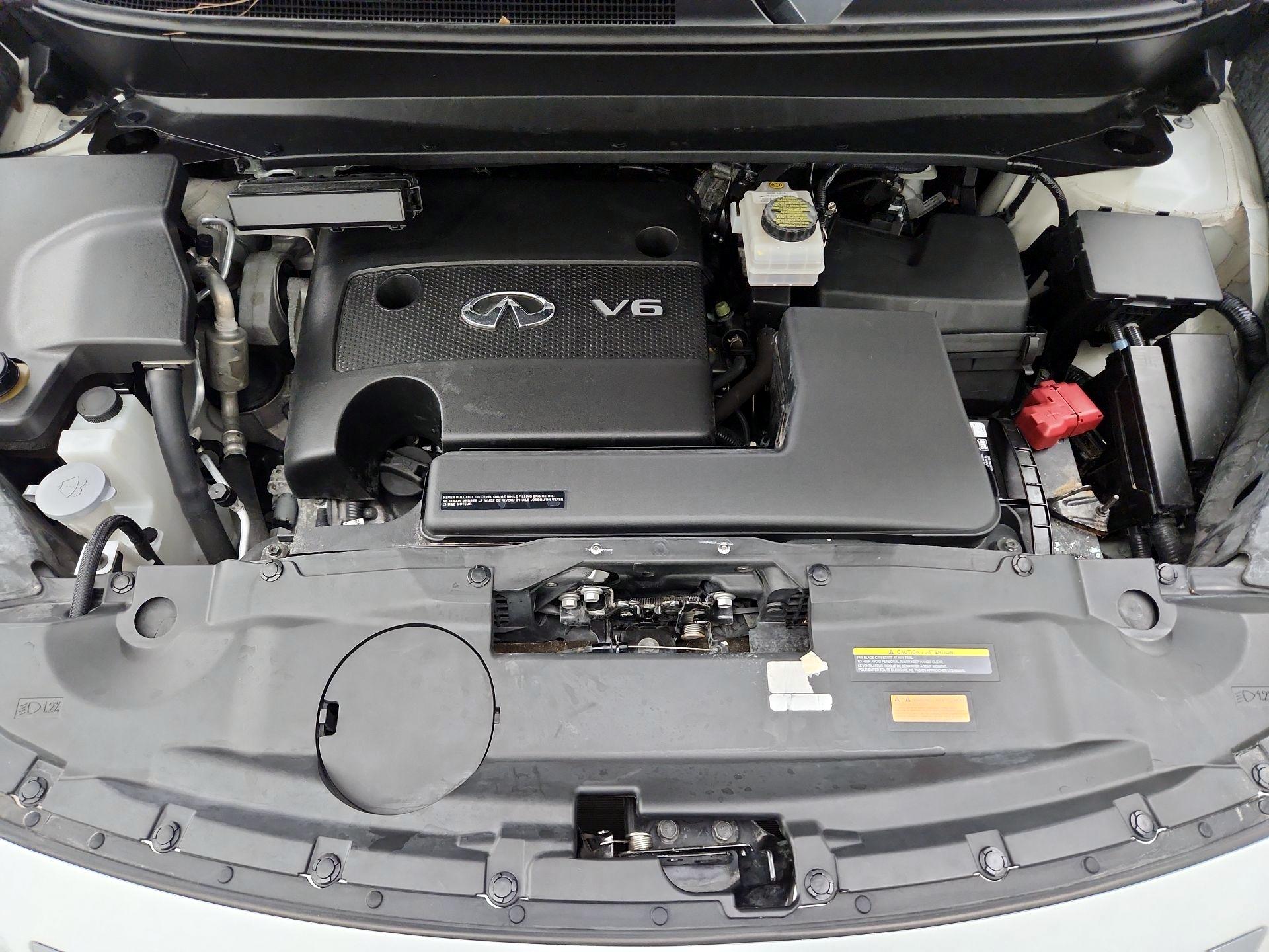 Thumbnail: 2016 INFINITI QX60 - 17