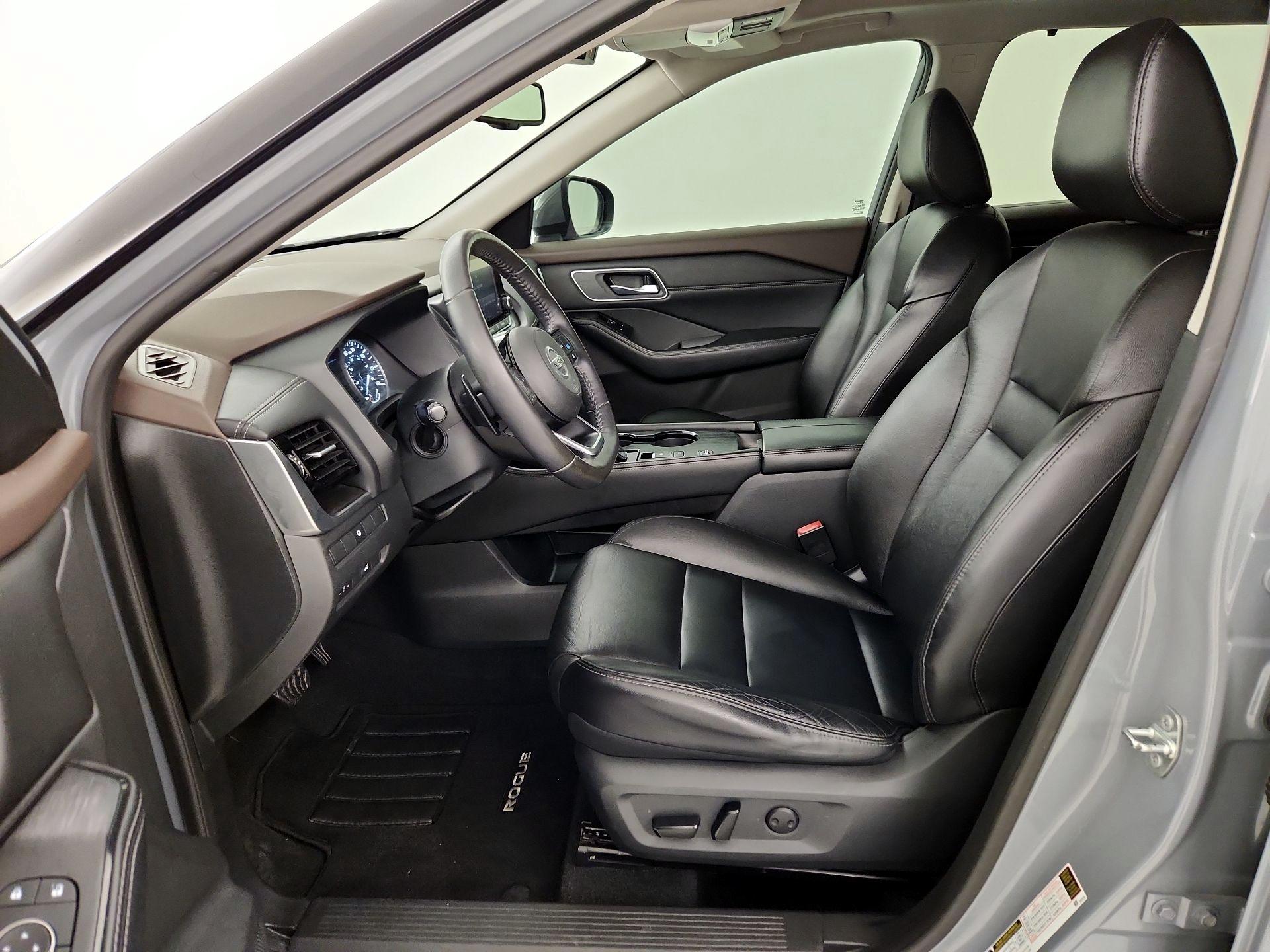 Thumbnail: 2021 Nissan Rogue - 11