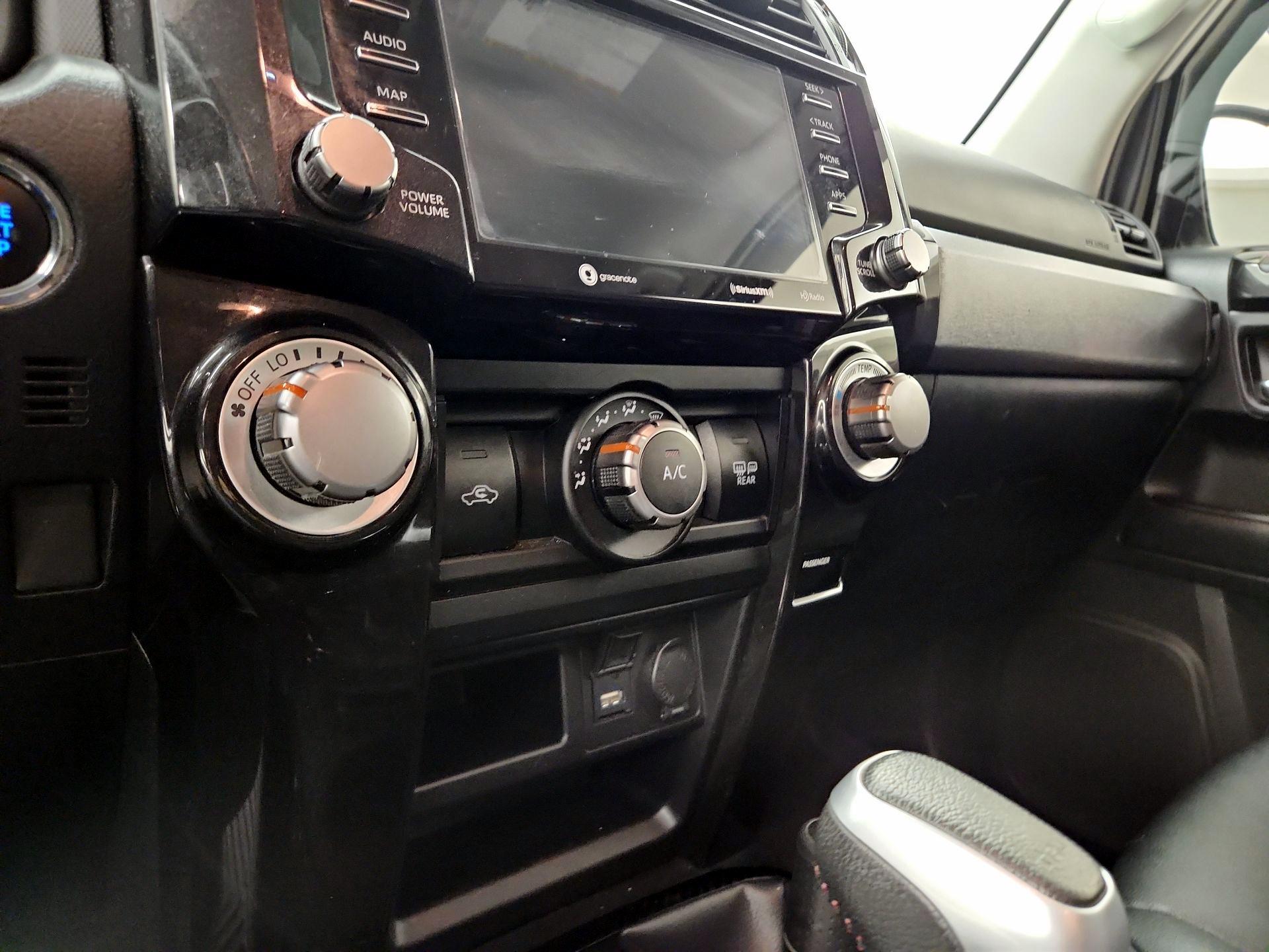 Thumbnail: 2021 Toyota 4Runner - 14