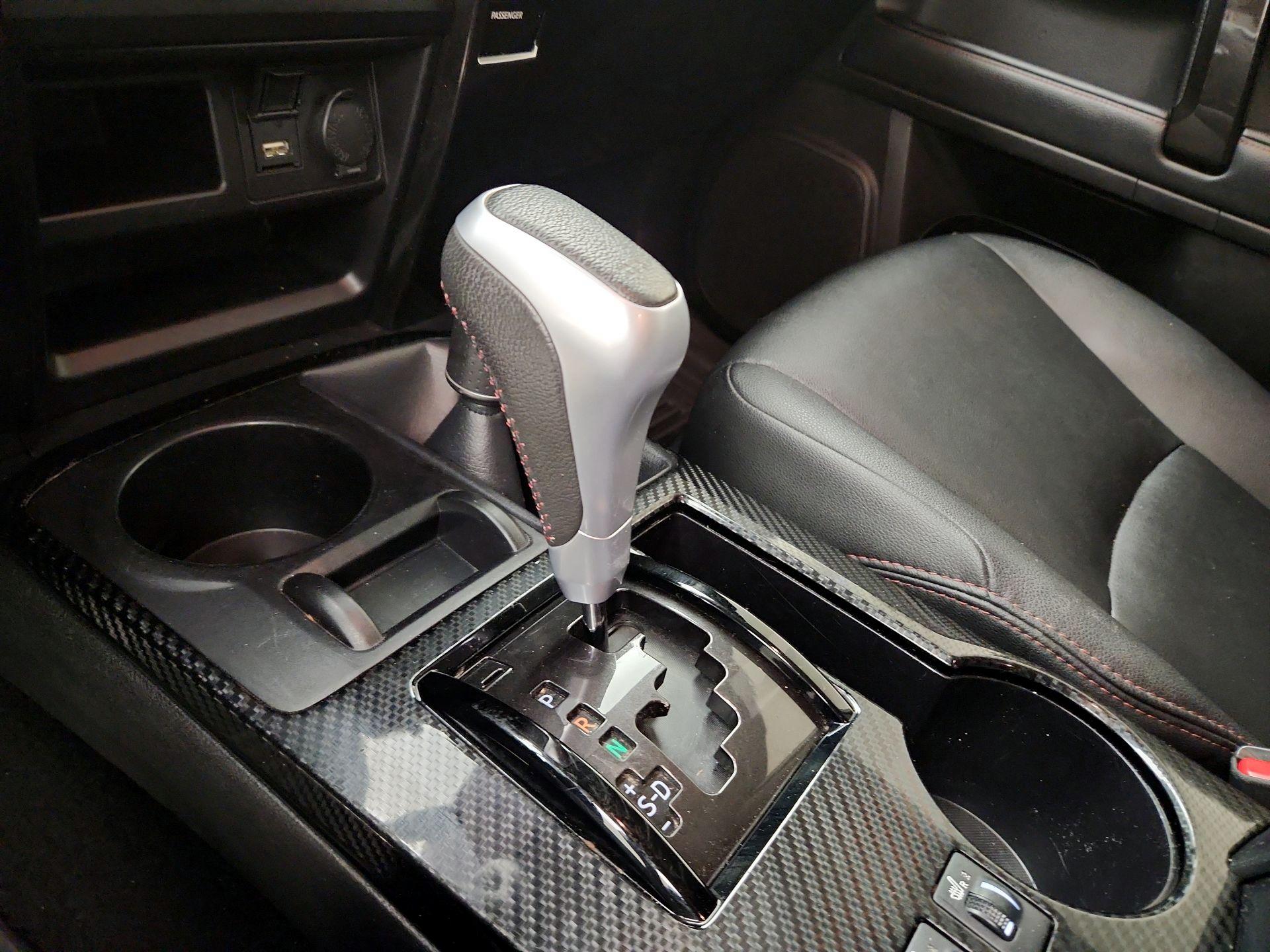 Thumbnail: 2021 Toyota 4Runner - 15