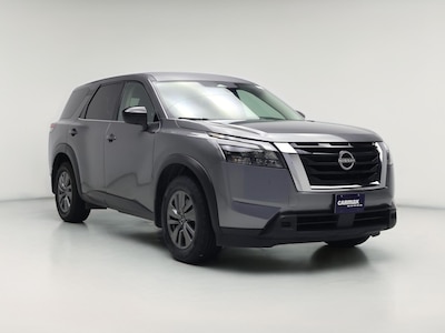 2025 Nissan Pathfinder S