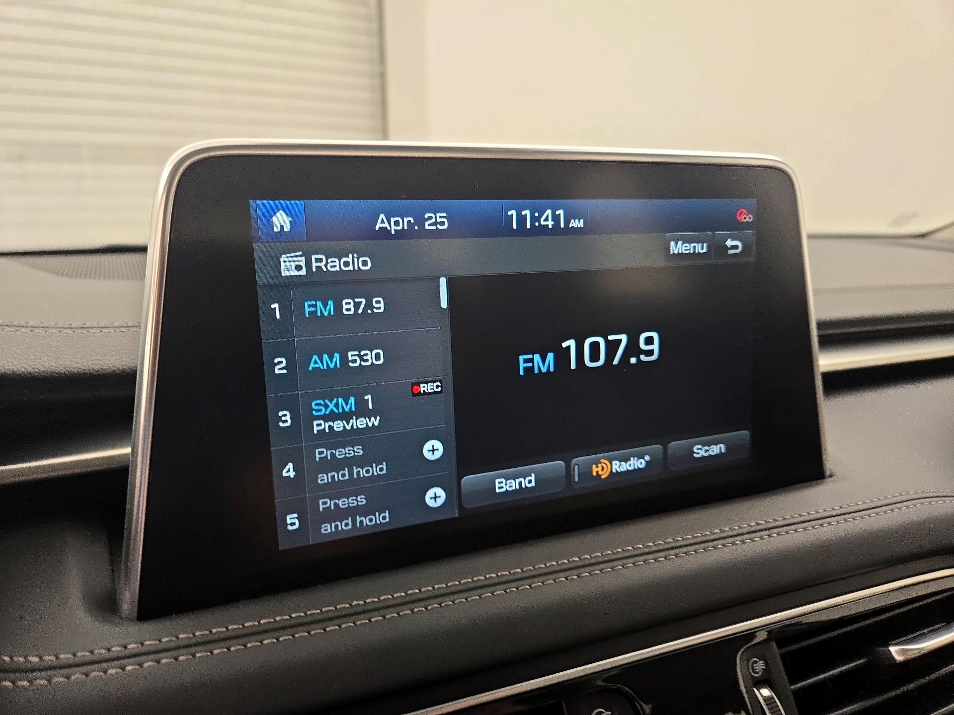 Thumbnail: 2021 Genesis G70 - 16