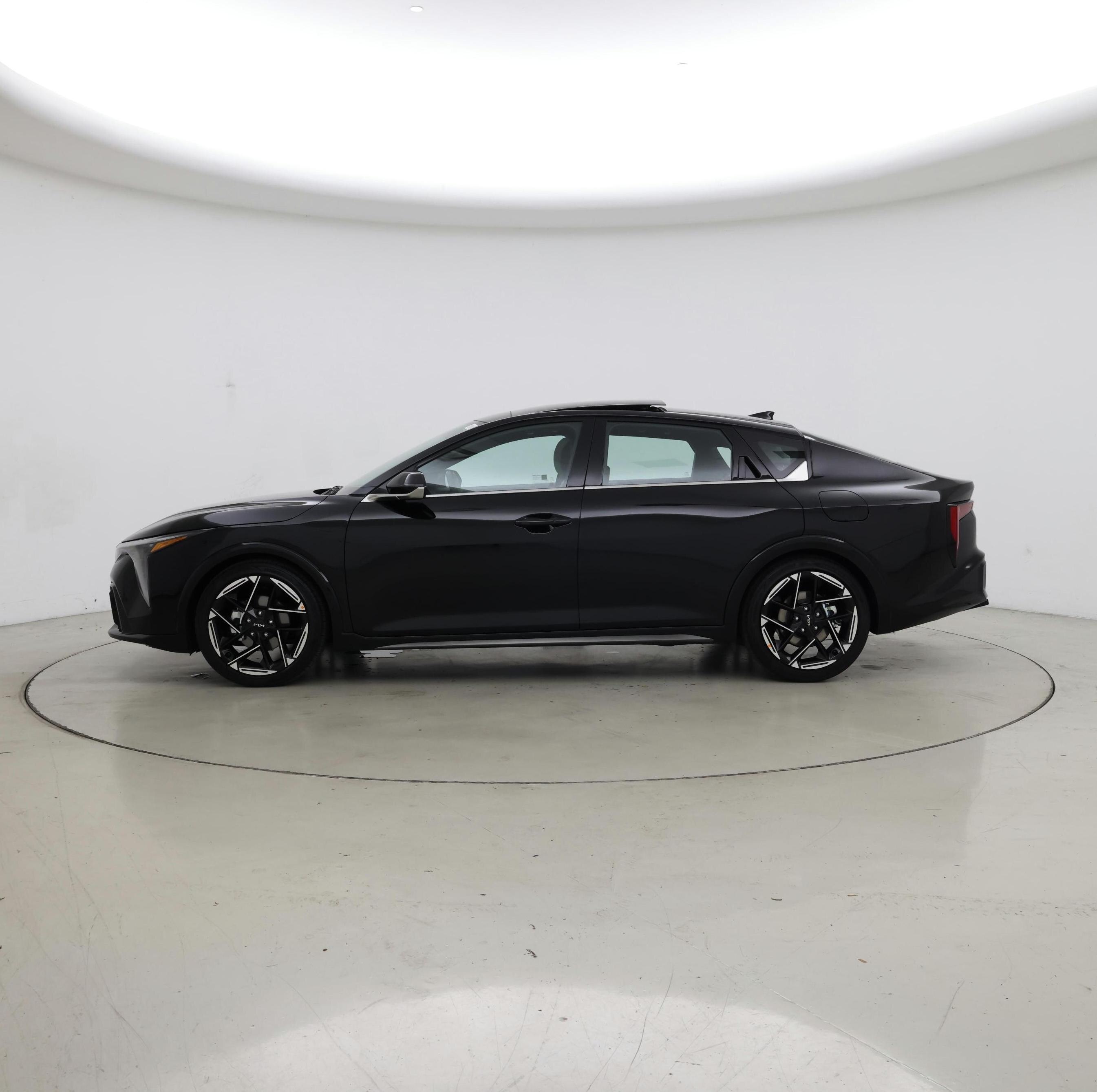 Thumbnail: 2026 Kia K4 - 3