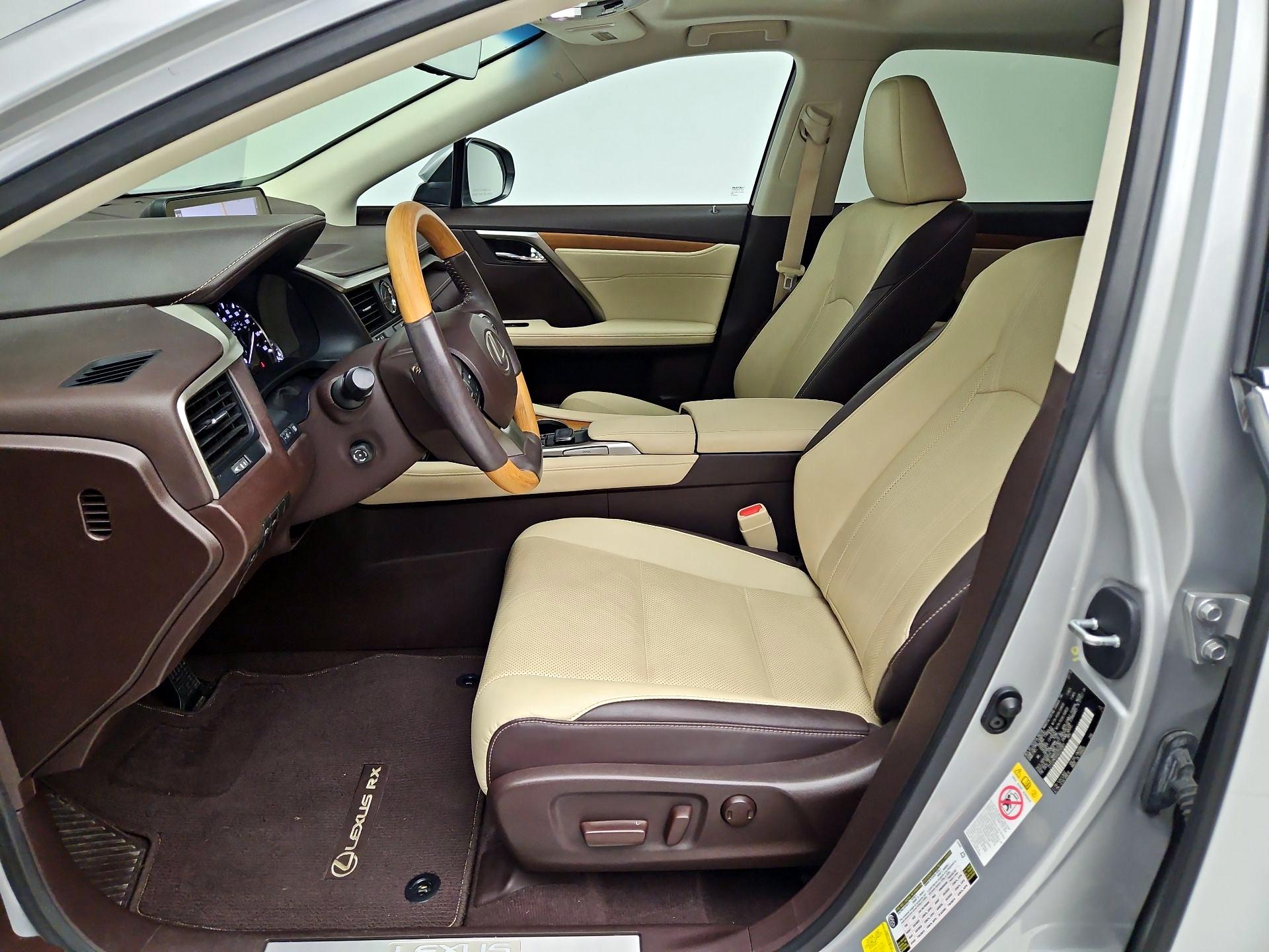 Thumbnail: 2016 Lexus RX - 11