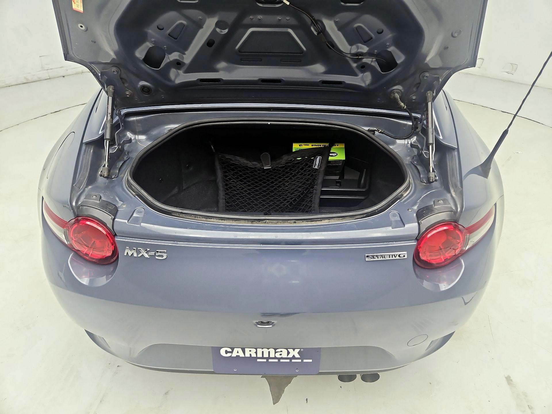 Thumbnail: 2020 Mazda MX-5 Miata - 18