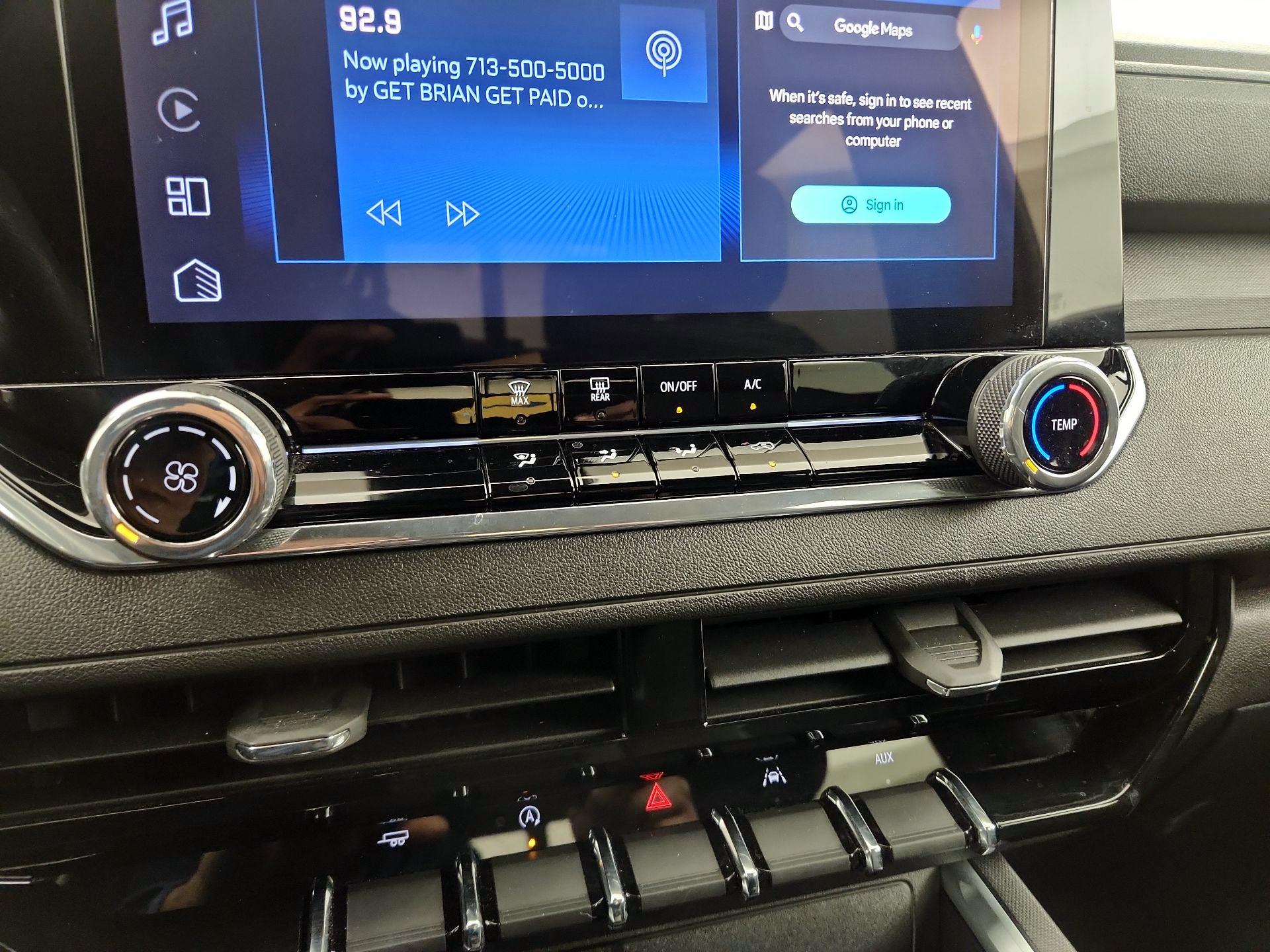 Thumbnail: 2024 Chevrolet Colorado - 16