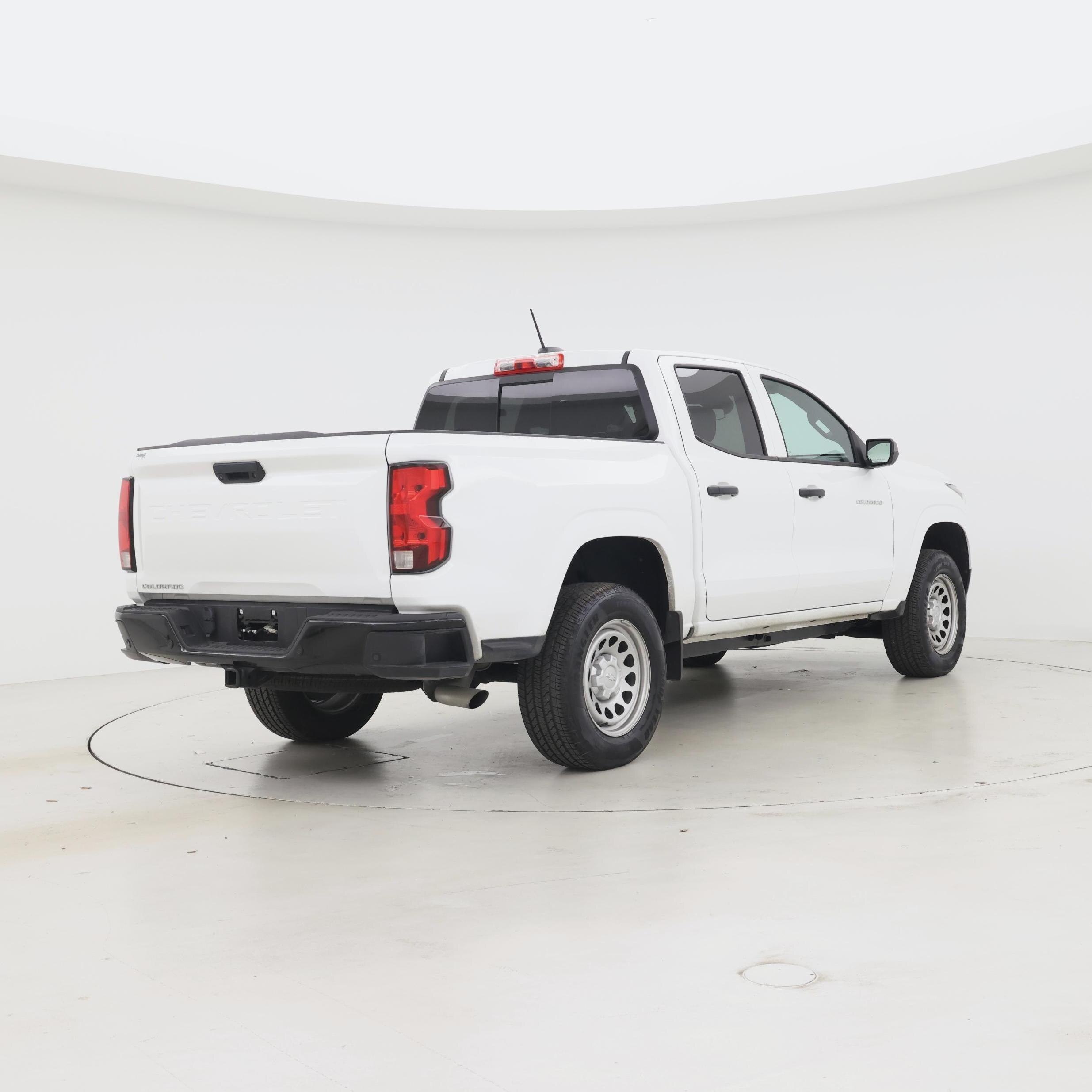 Thumbnail: 2024 Chevrolet Colorado - 8