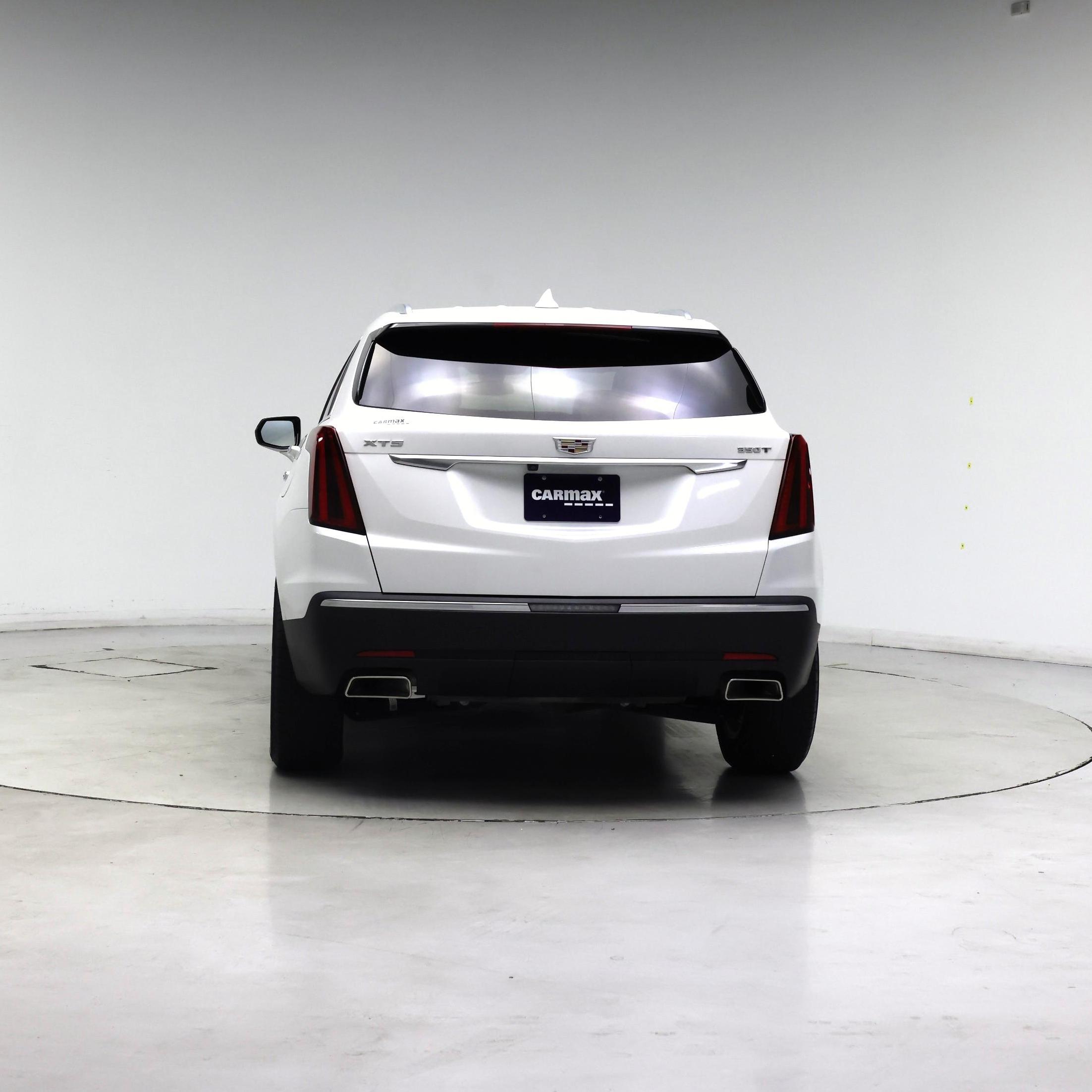 Thumbnail: 2022 Cadillac XT5 - 6