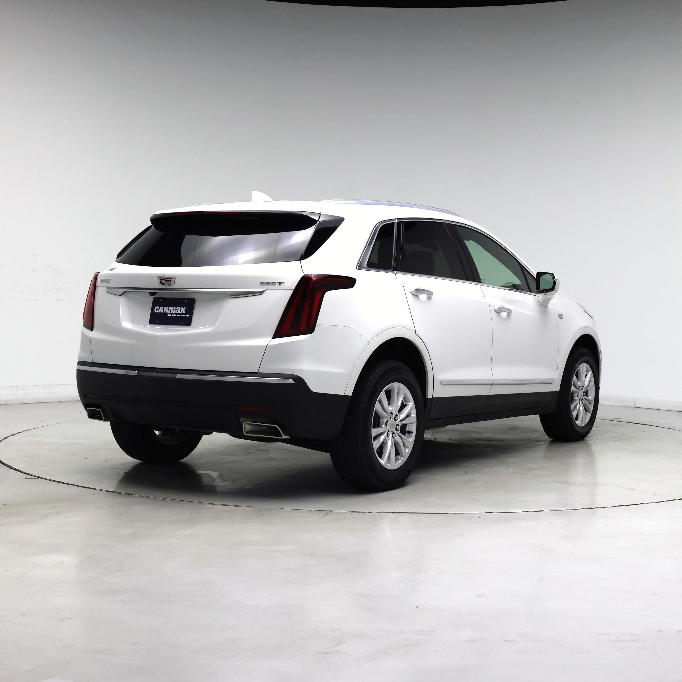 Thumbnail: 2022 Cadillac XT5 - 8