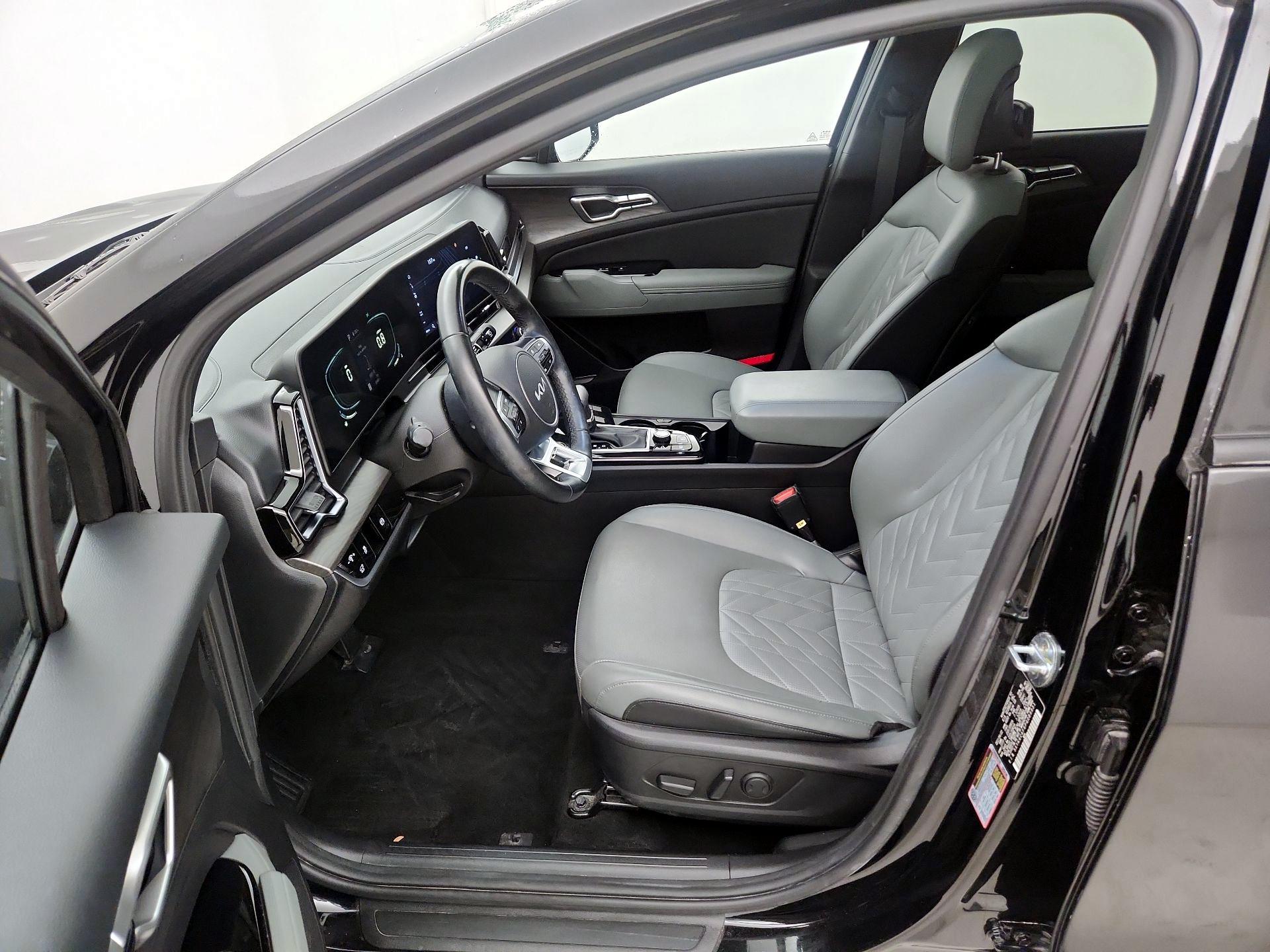 Thumbnail: 2023 Kia Sportage - 11