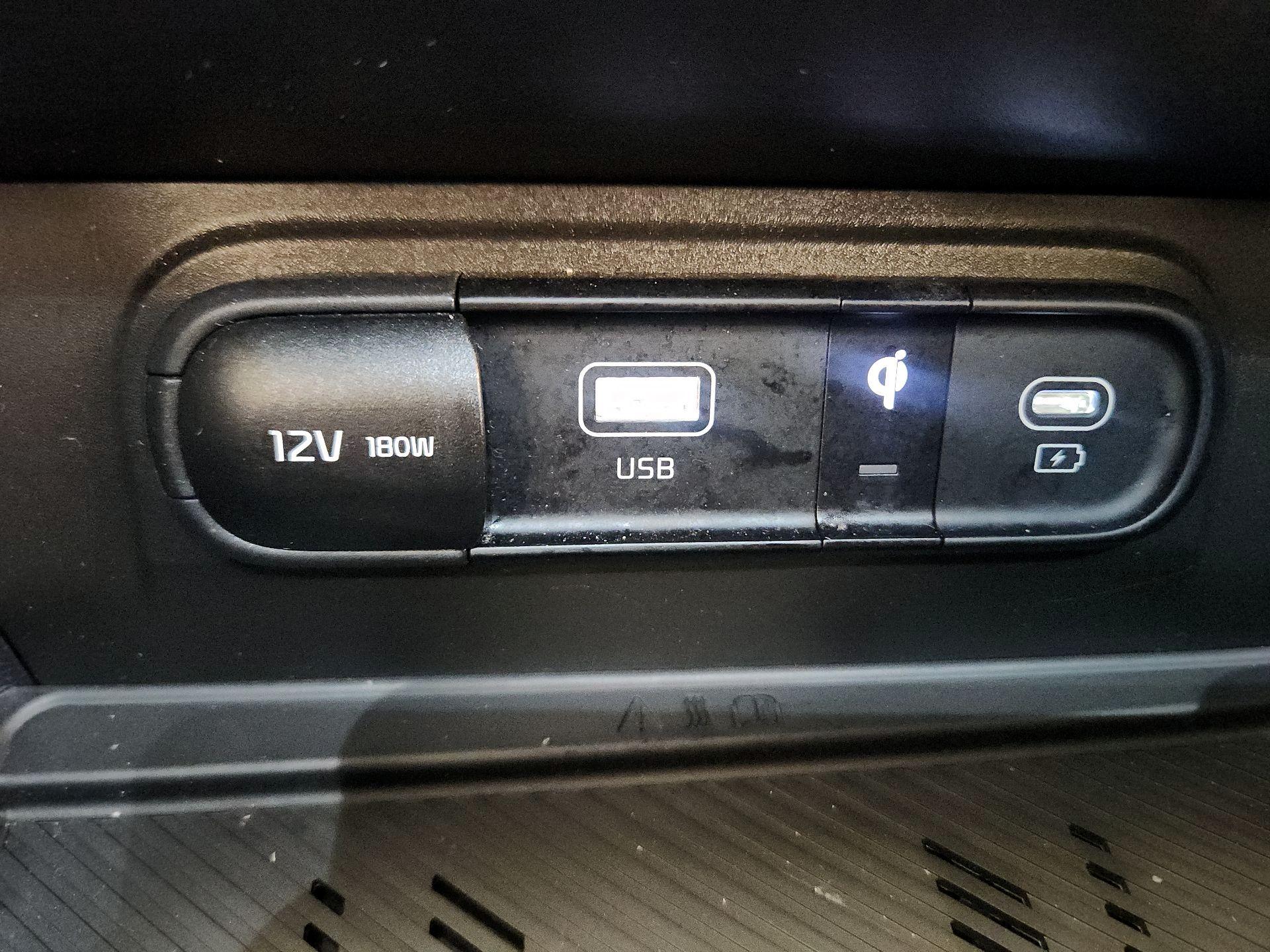 Thumbnail: 2023 Kia Sportage - 19