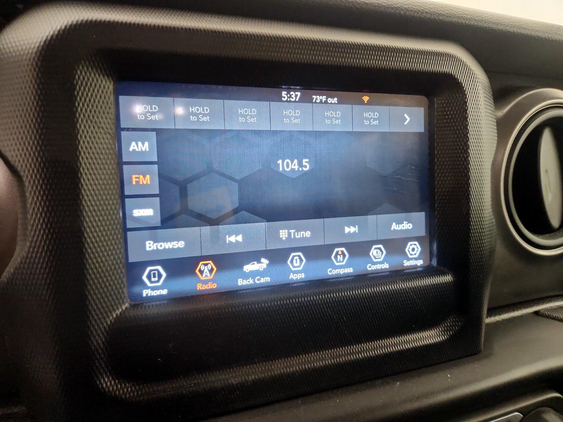 Thumbnail: 2023 Jeep Gladiator - 15