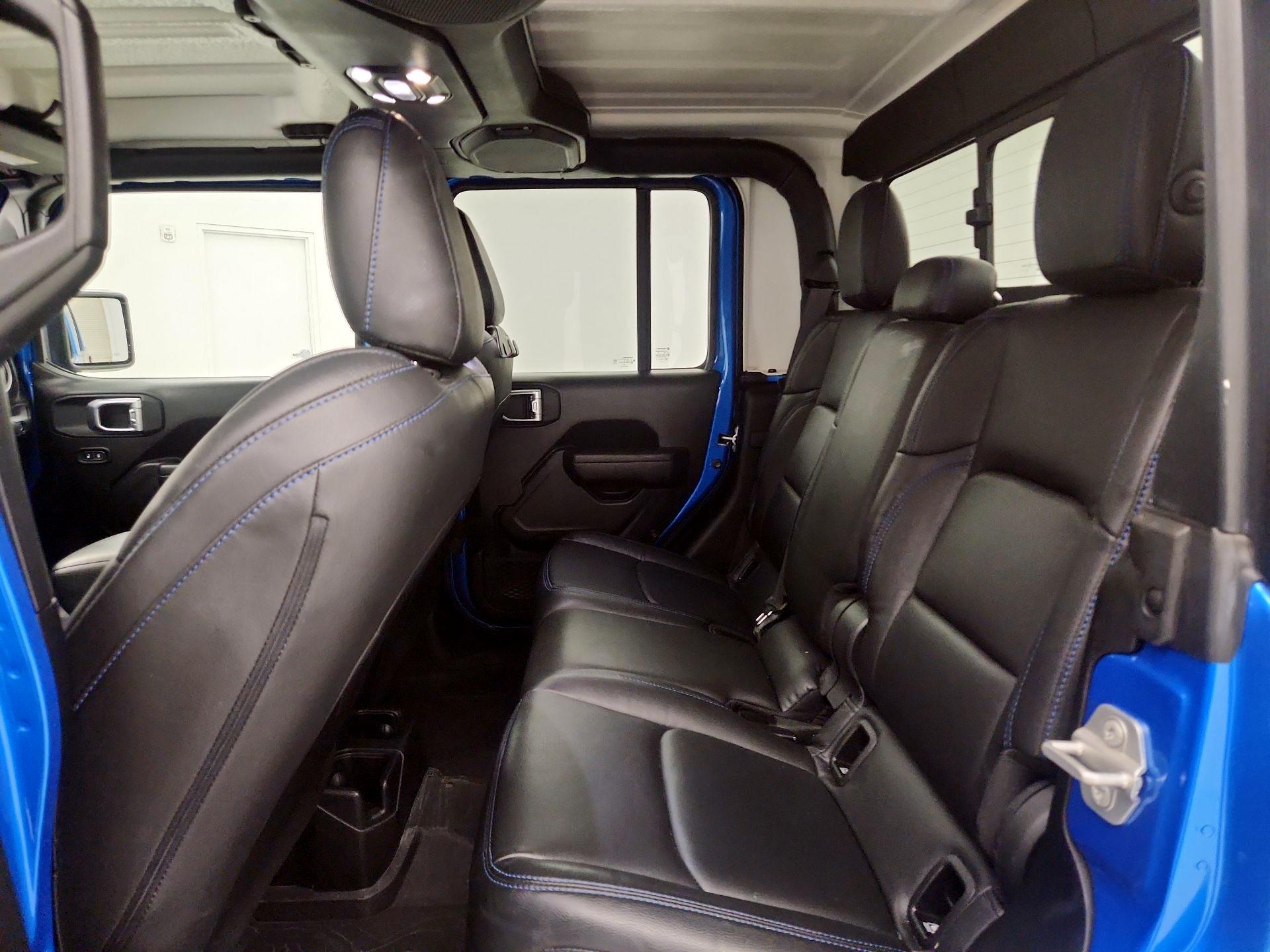 Thumbnail: 2023 Jeep Gladiator - 19